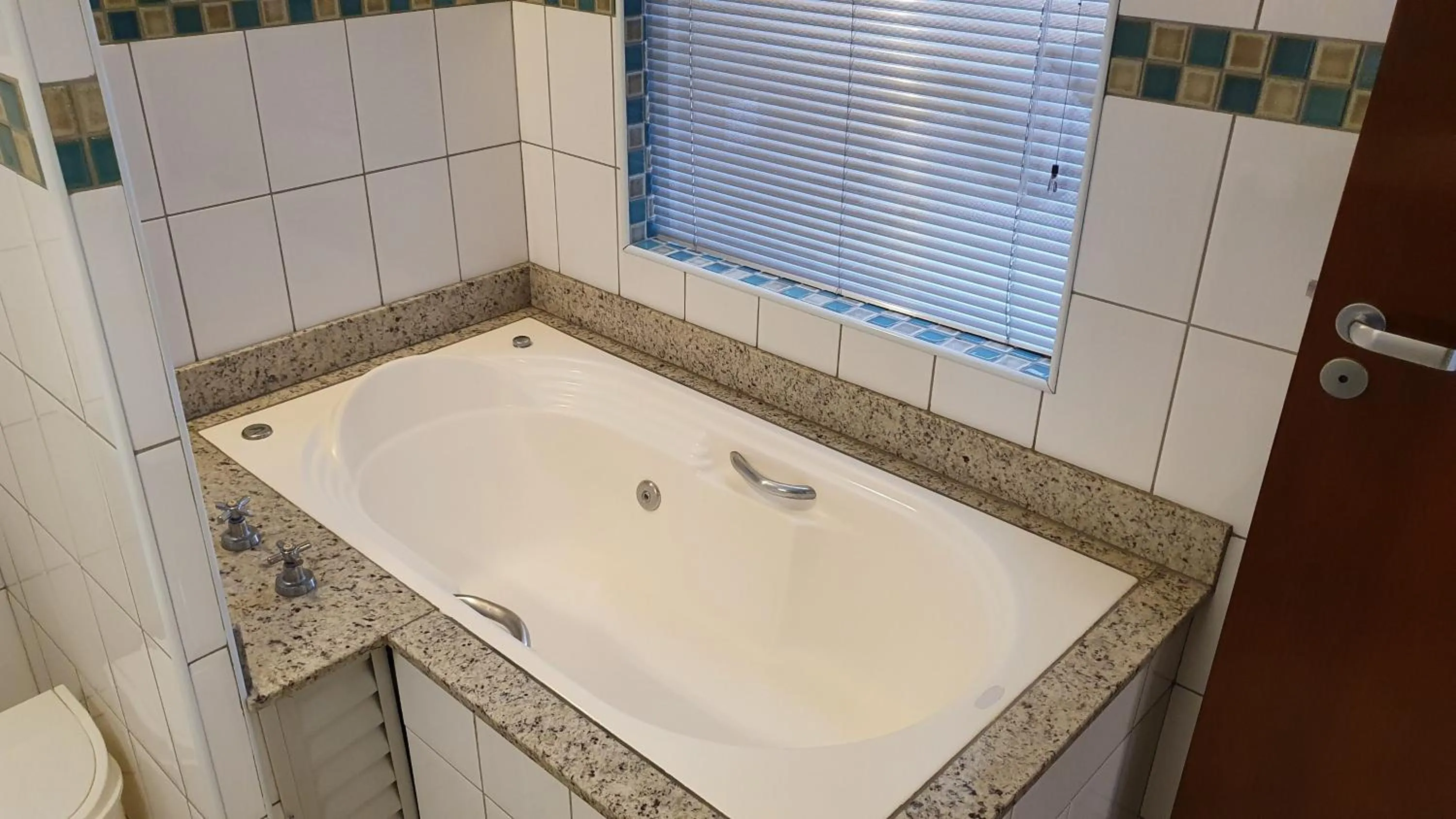 Bath in Gran Hotel Morada do Sol