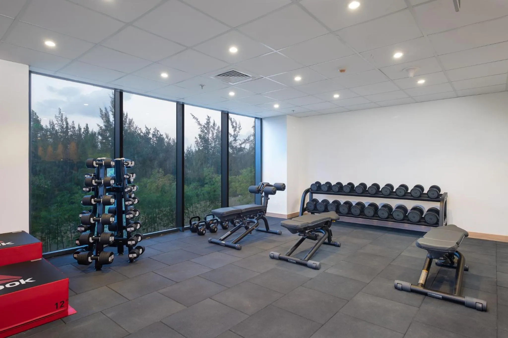 Fitness centre/facilities in Carinae Danang Hotel