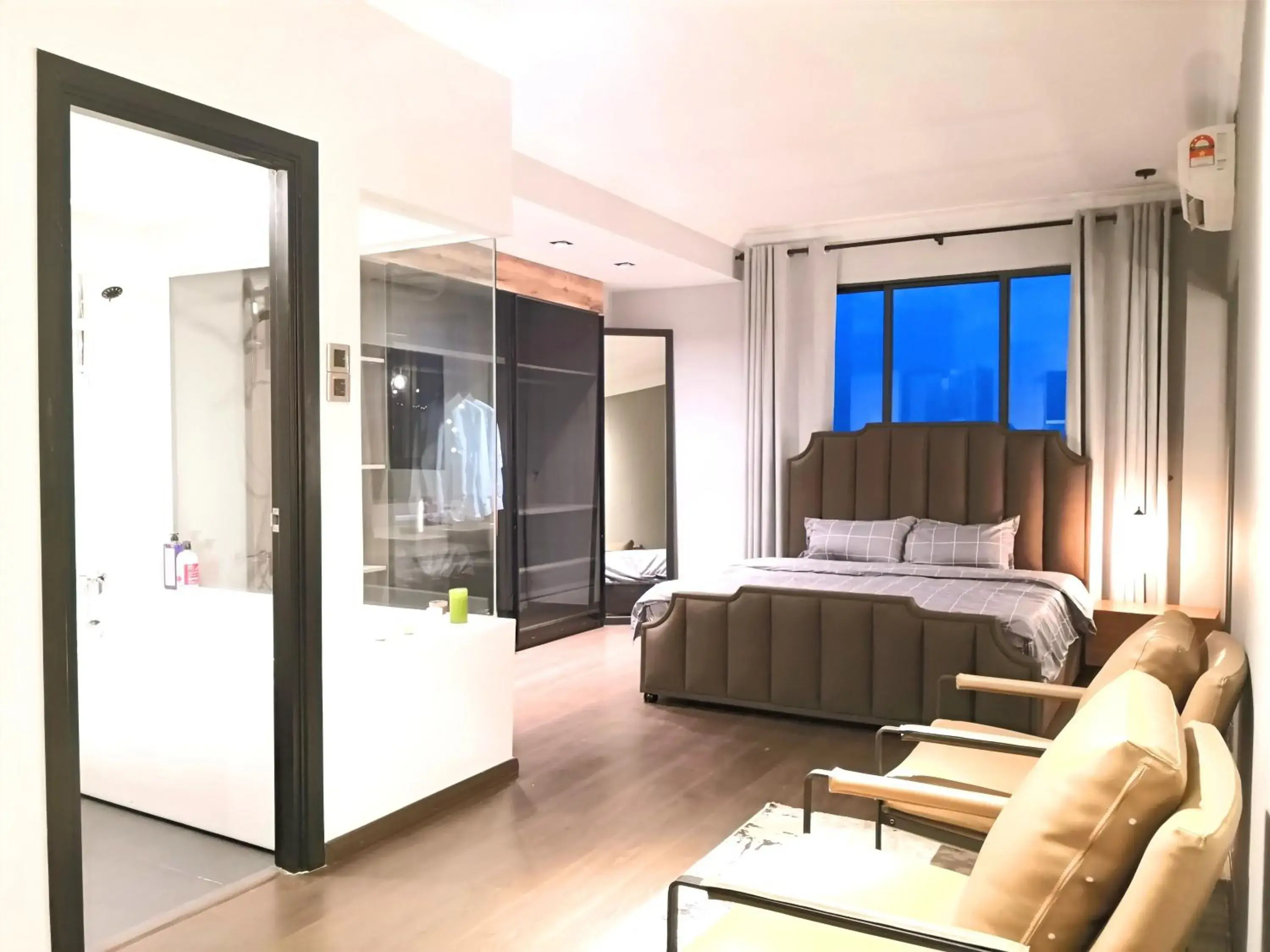 Baby & kids friendly, JB CIQ, Romantic Duplex Baby & kids friendly, JB CIQ, Romantic Duplex