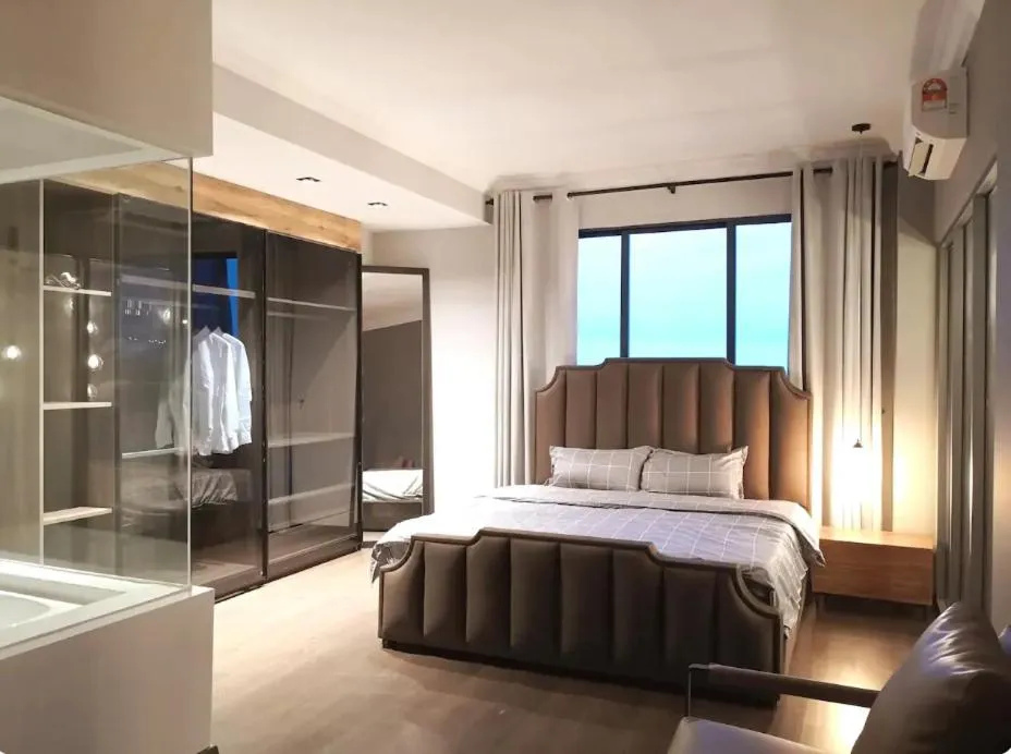 Bed in Baby & kids friendly, JB CIQ, Romantic Duplex