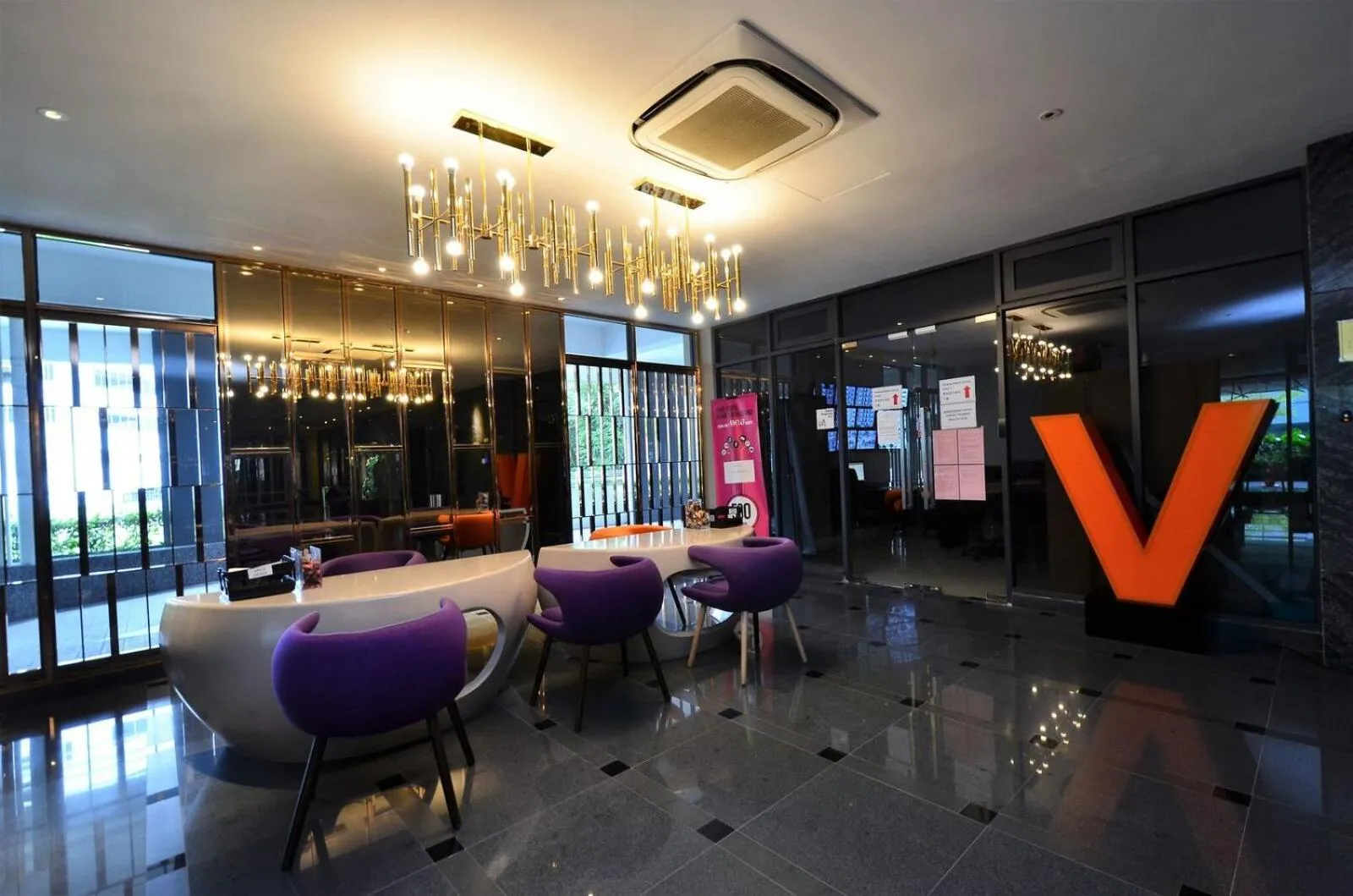 Baby & kids friendly, JB CIQ, Romantic Duplex