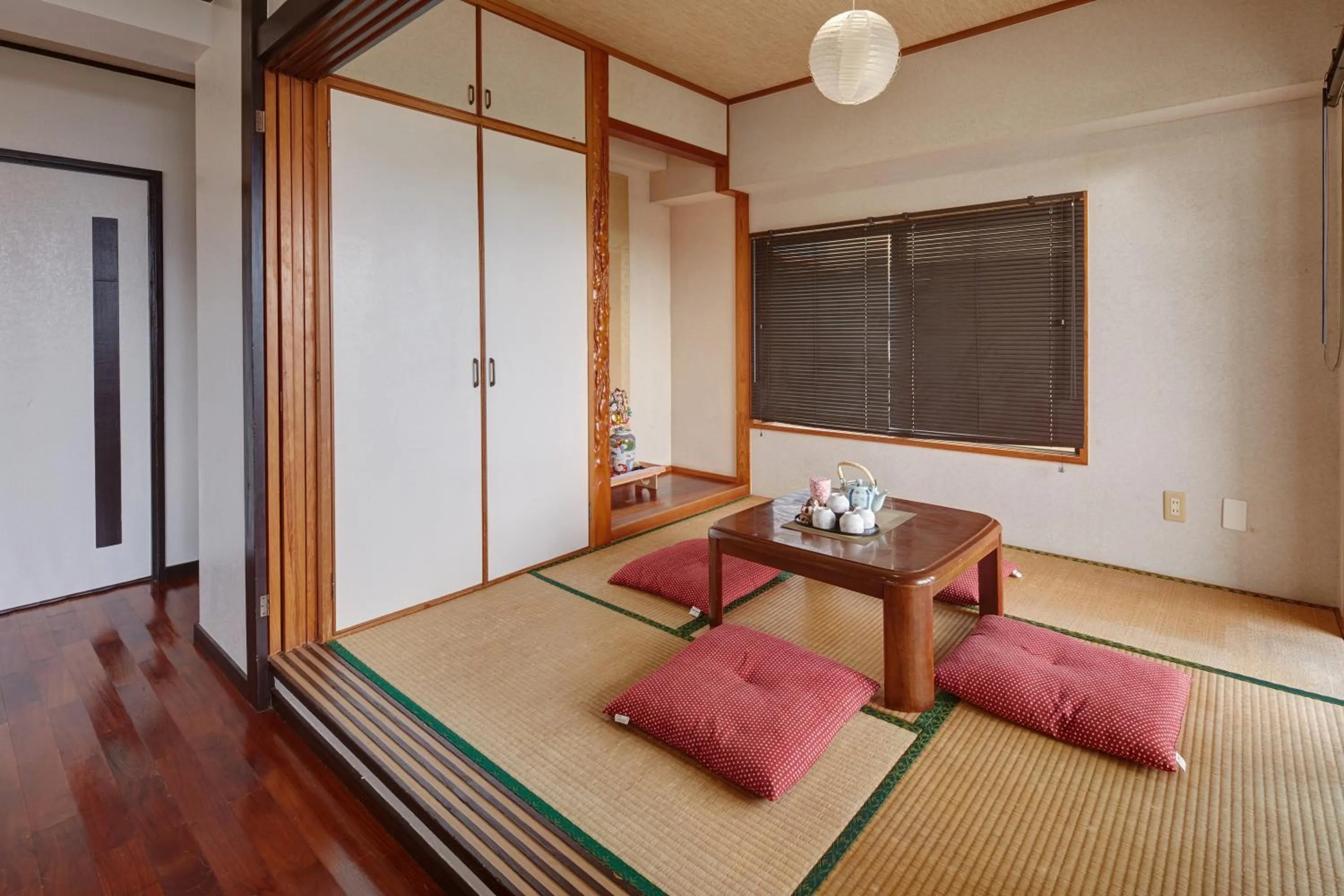 Living room, Bed in Wind Henza