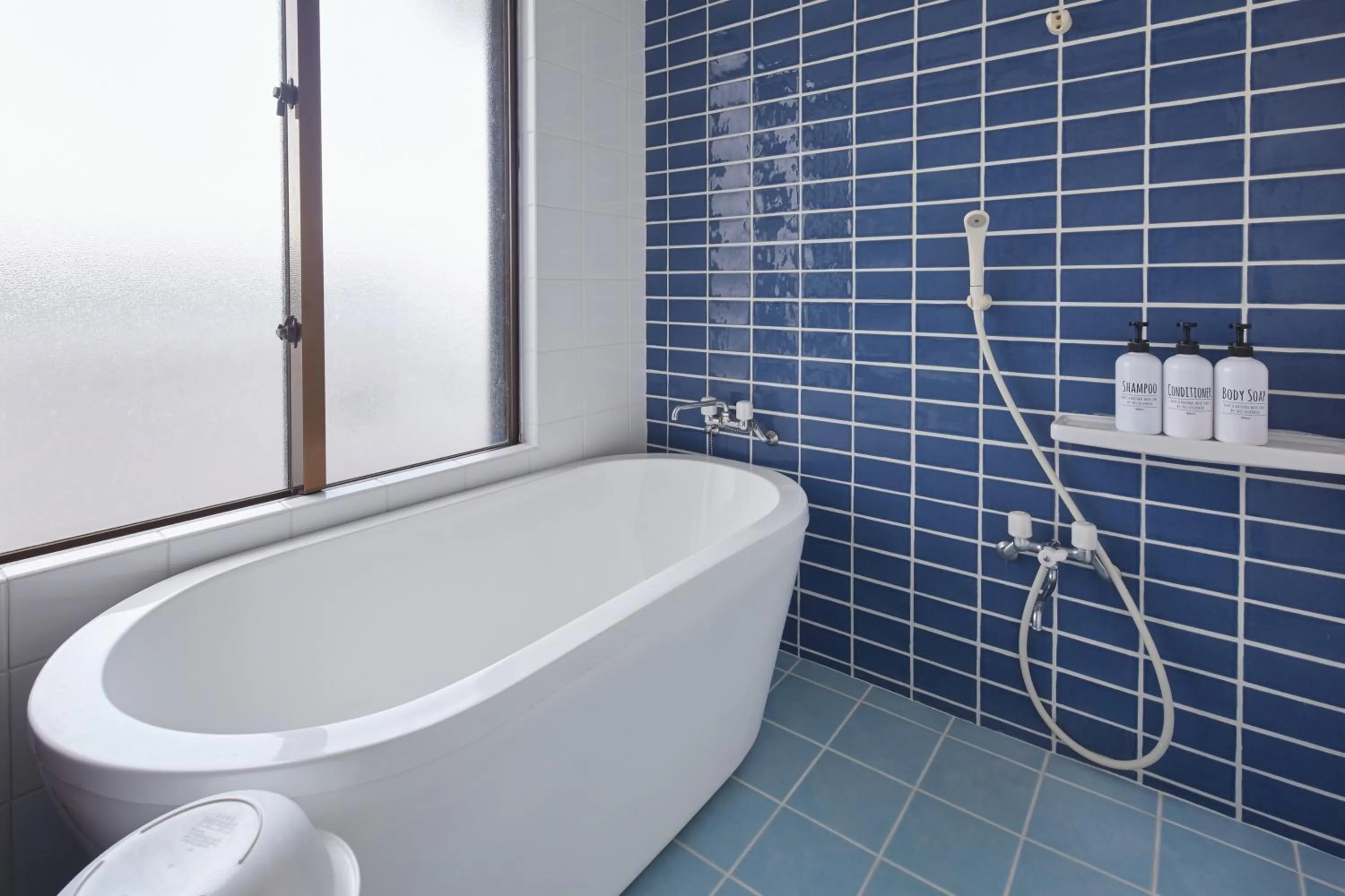 Bathroom in Wind Henza