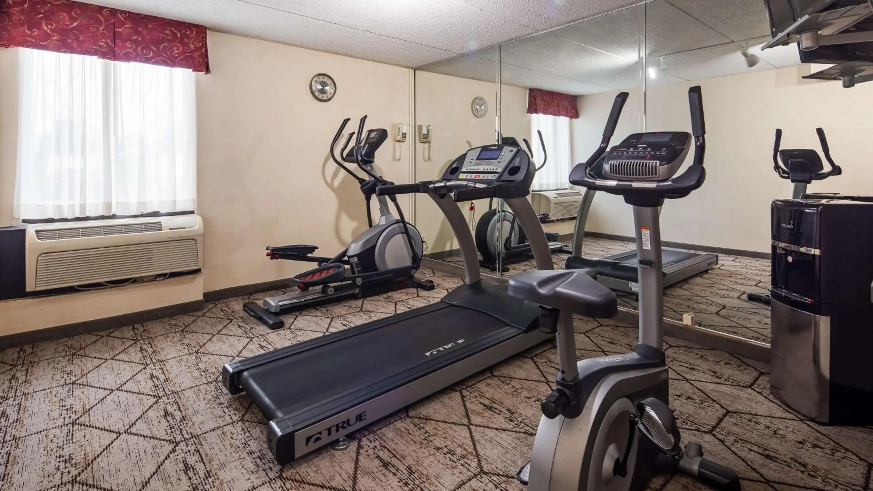 Fitness centre/facilities, Fitness Center/Facilities in Best Western Inn Buffalo Airport