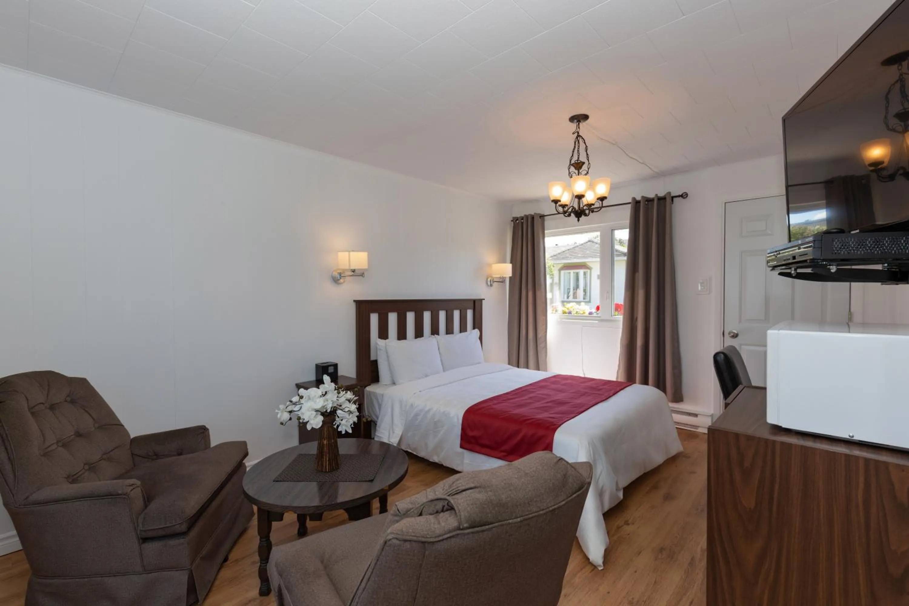 Bed in Motel au Fleuve d'Argent