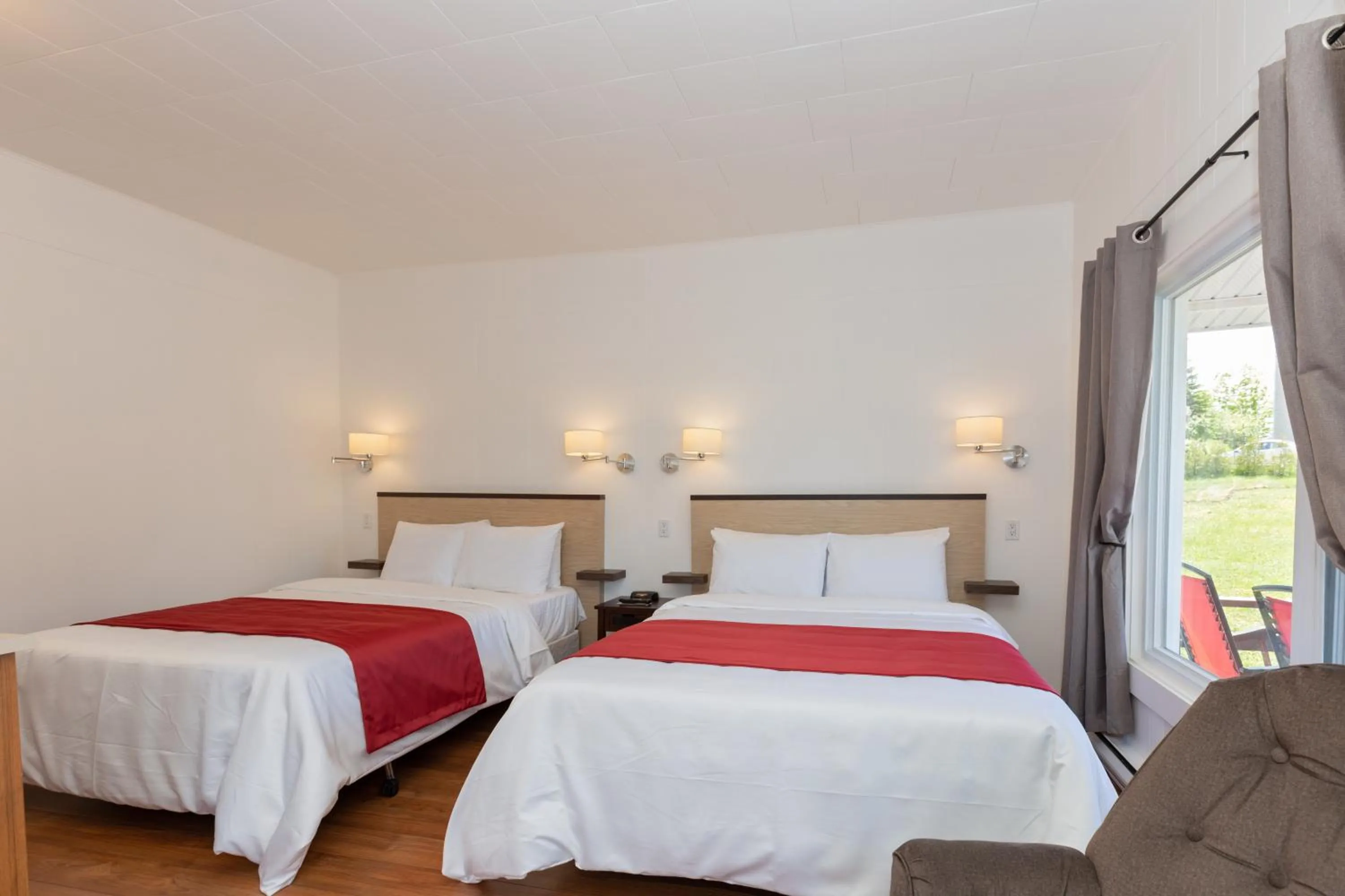 Bed in Motel au Fleuve d'Argent