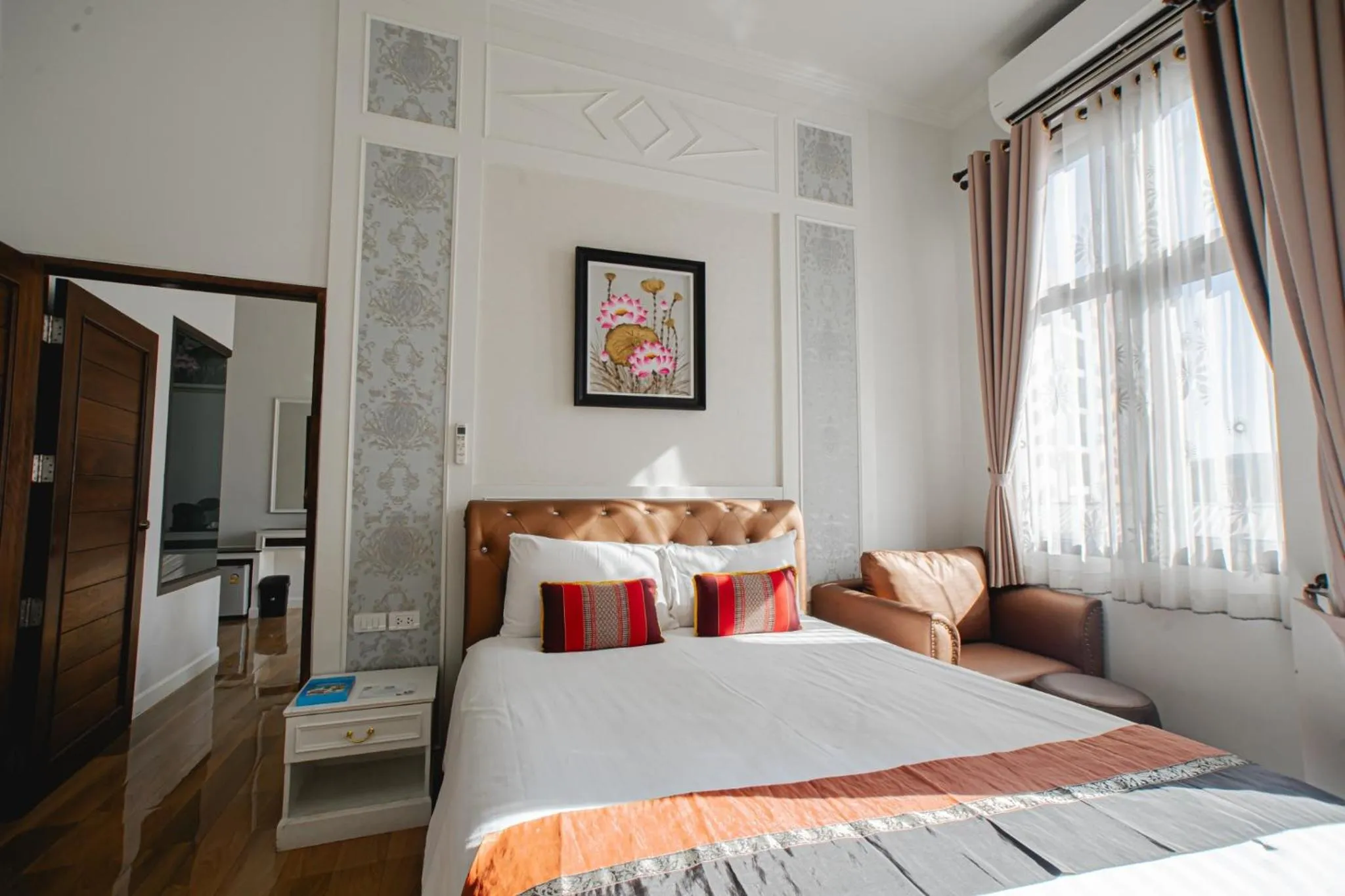 Bedroom, Bed in Banbua Grand Udon