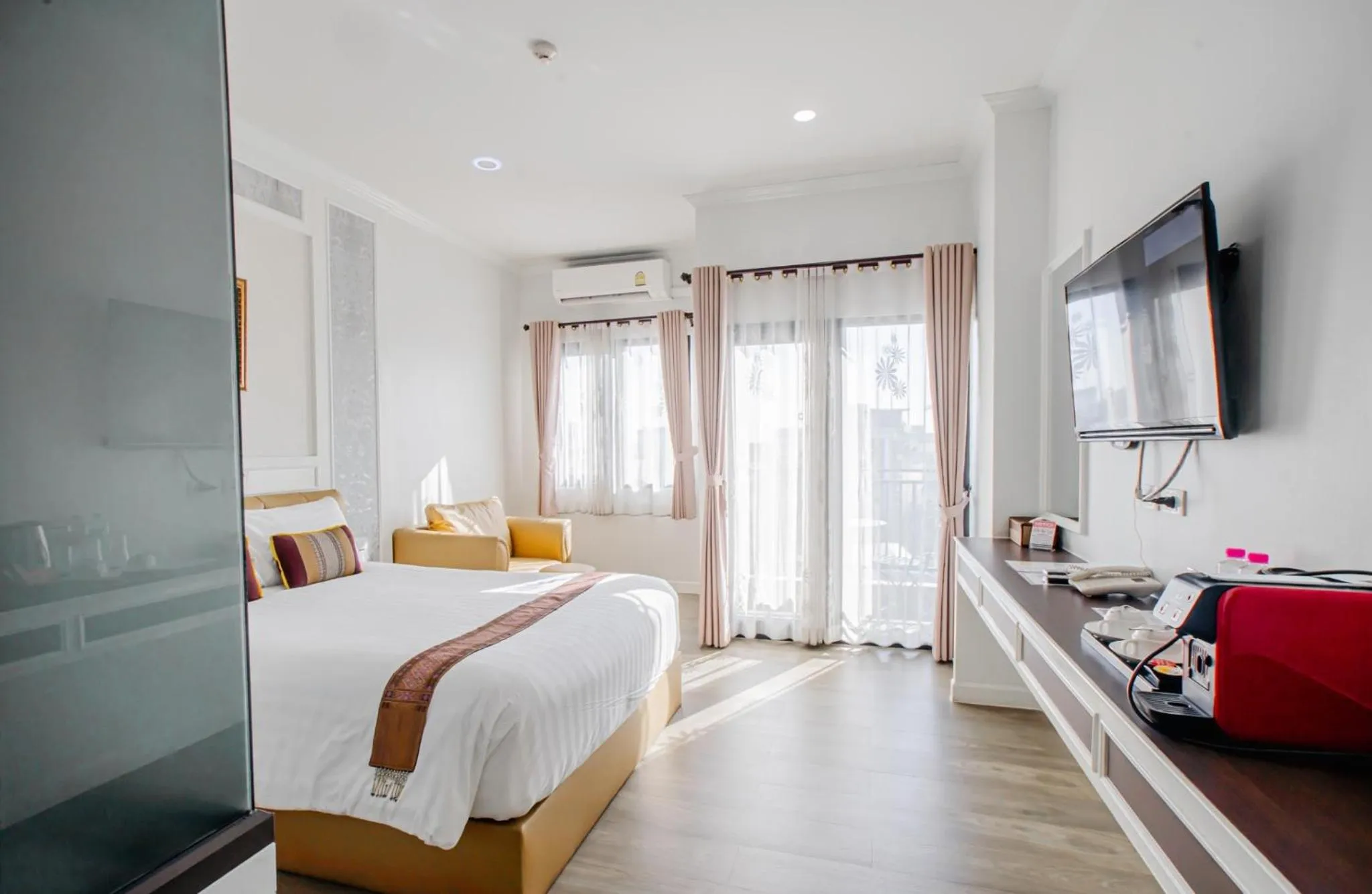 Bedroom, Bed in Banbua Grand Udon