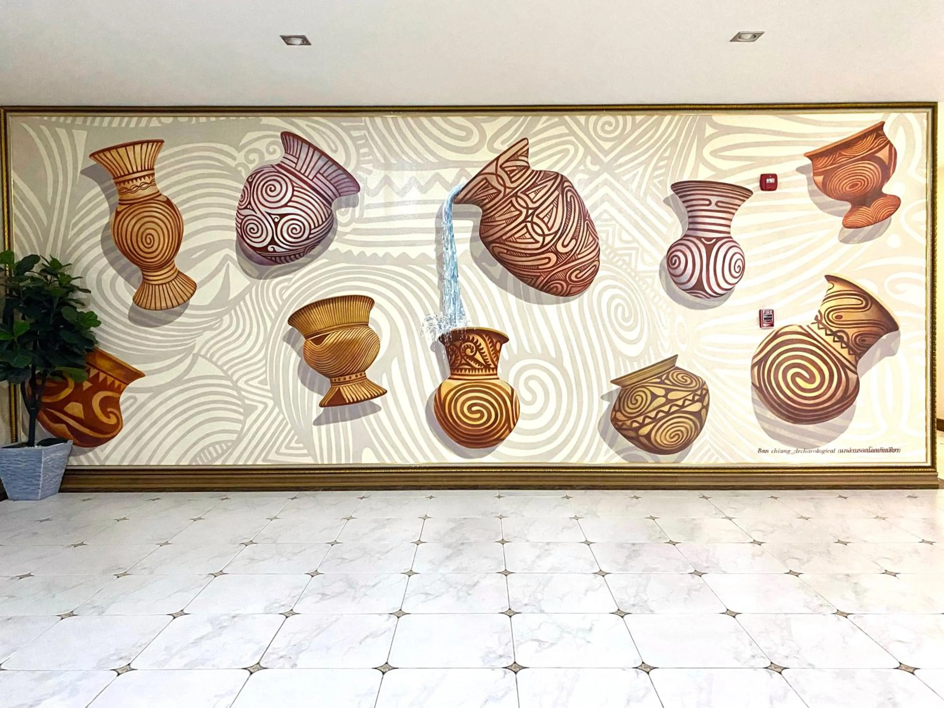 Decorative detail in Banbua Grand Udon