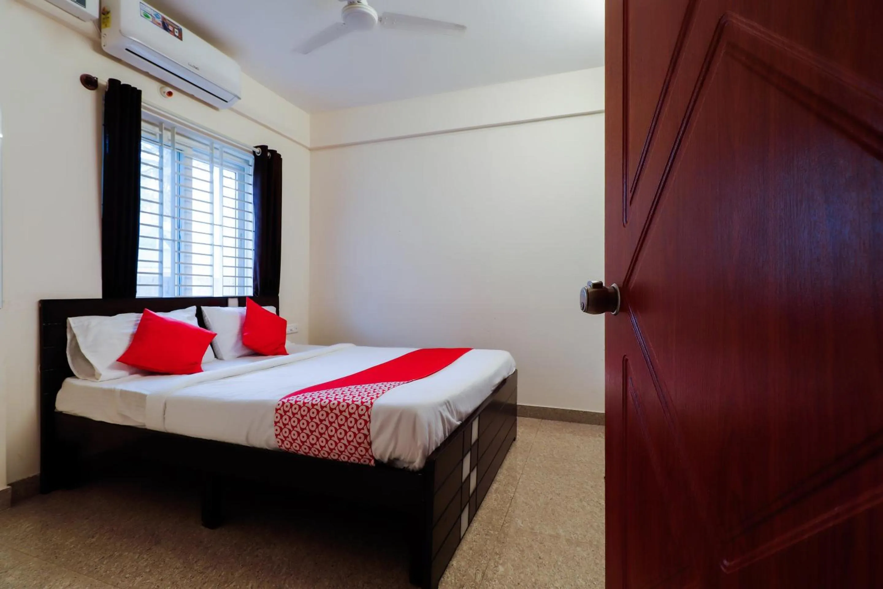 Bedroom, Bed in GN Collection O Near Rajajinagar Industrial Estate