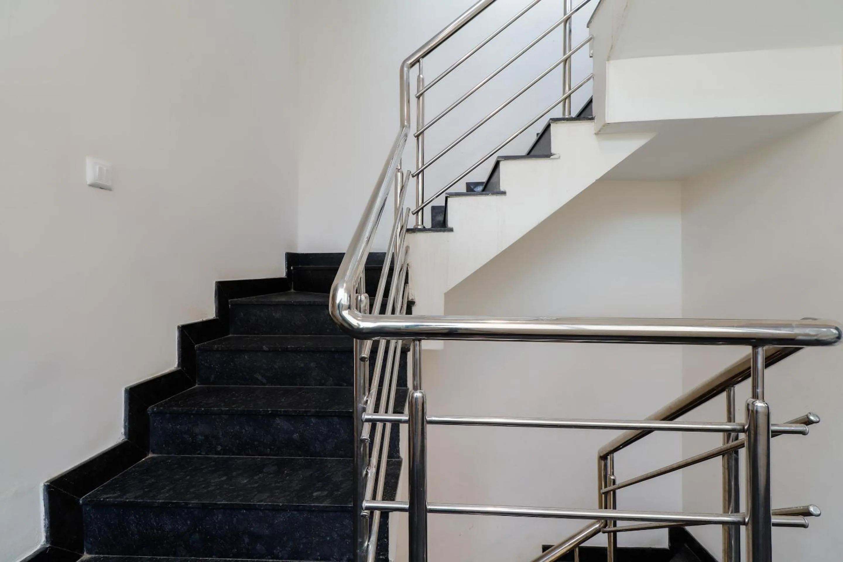 Lobby or reception in GN Collection O Near Rajajinagar Industrial Estate