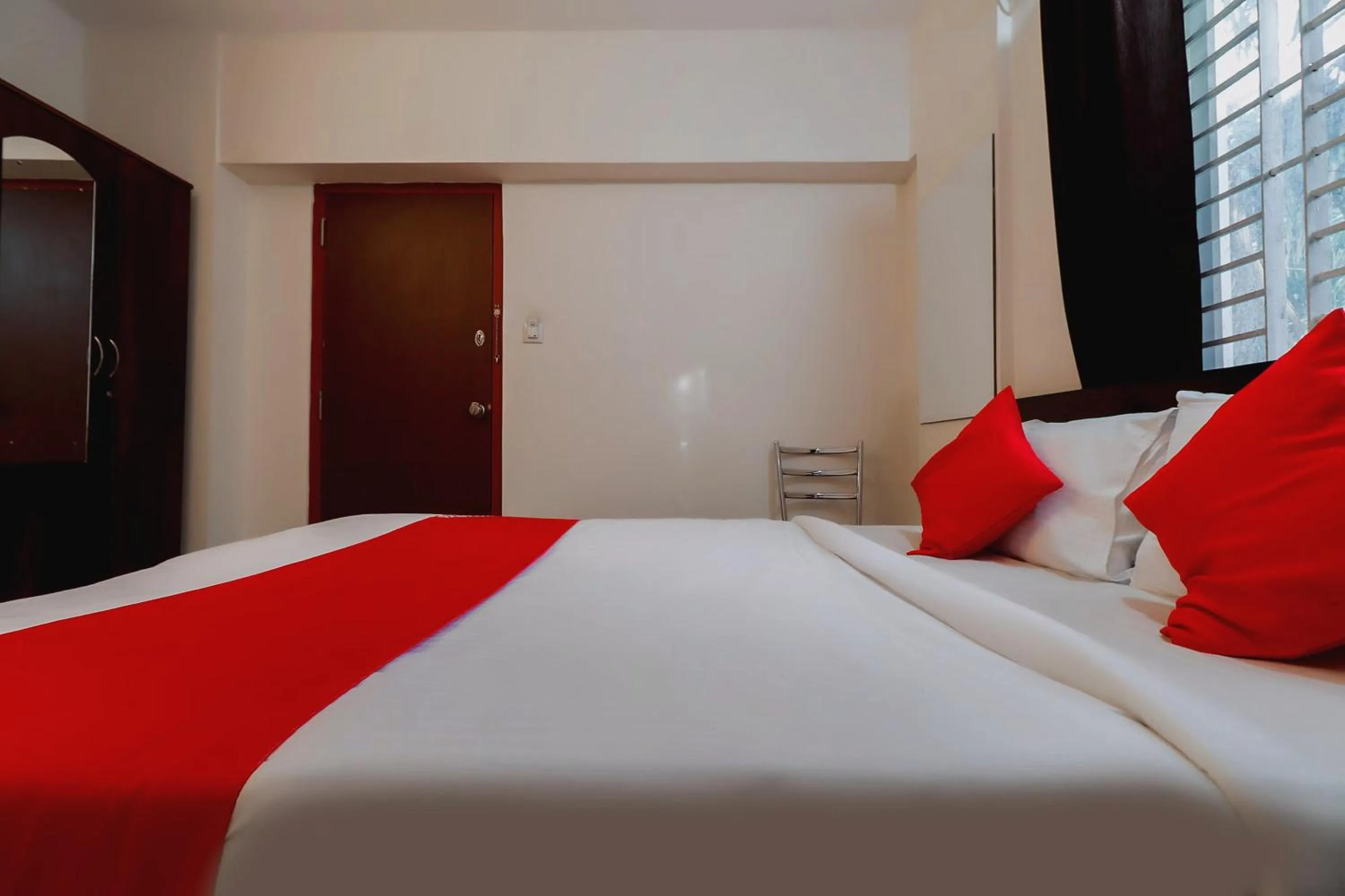 Bedroom, Bed in GN Collection O Near Rajajinagar Industrial Estate