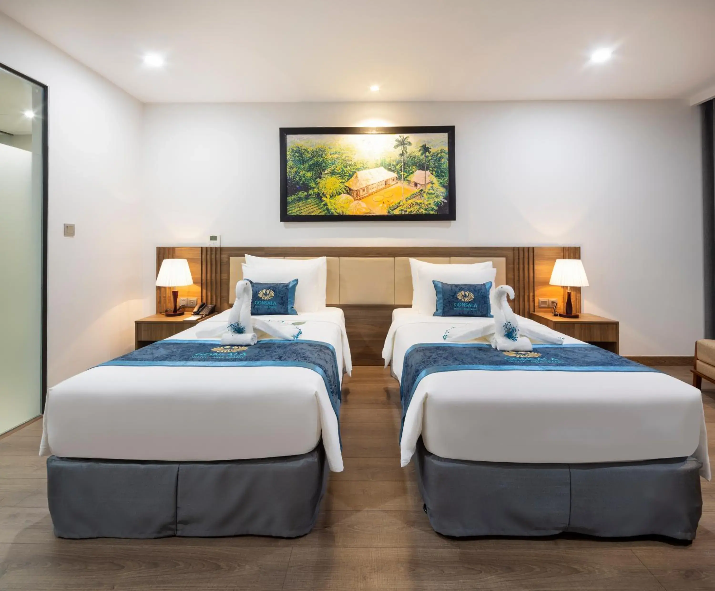 Deluxe Twin Room with Sea View in Gonsala Hotel Nha Trang Deluxe Twin Room with Sea View in Gonsala Hotel Nha Trang