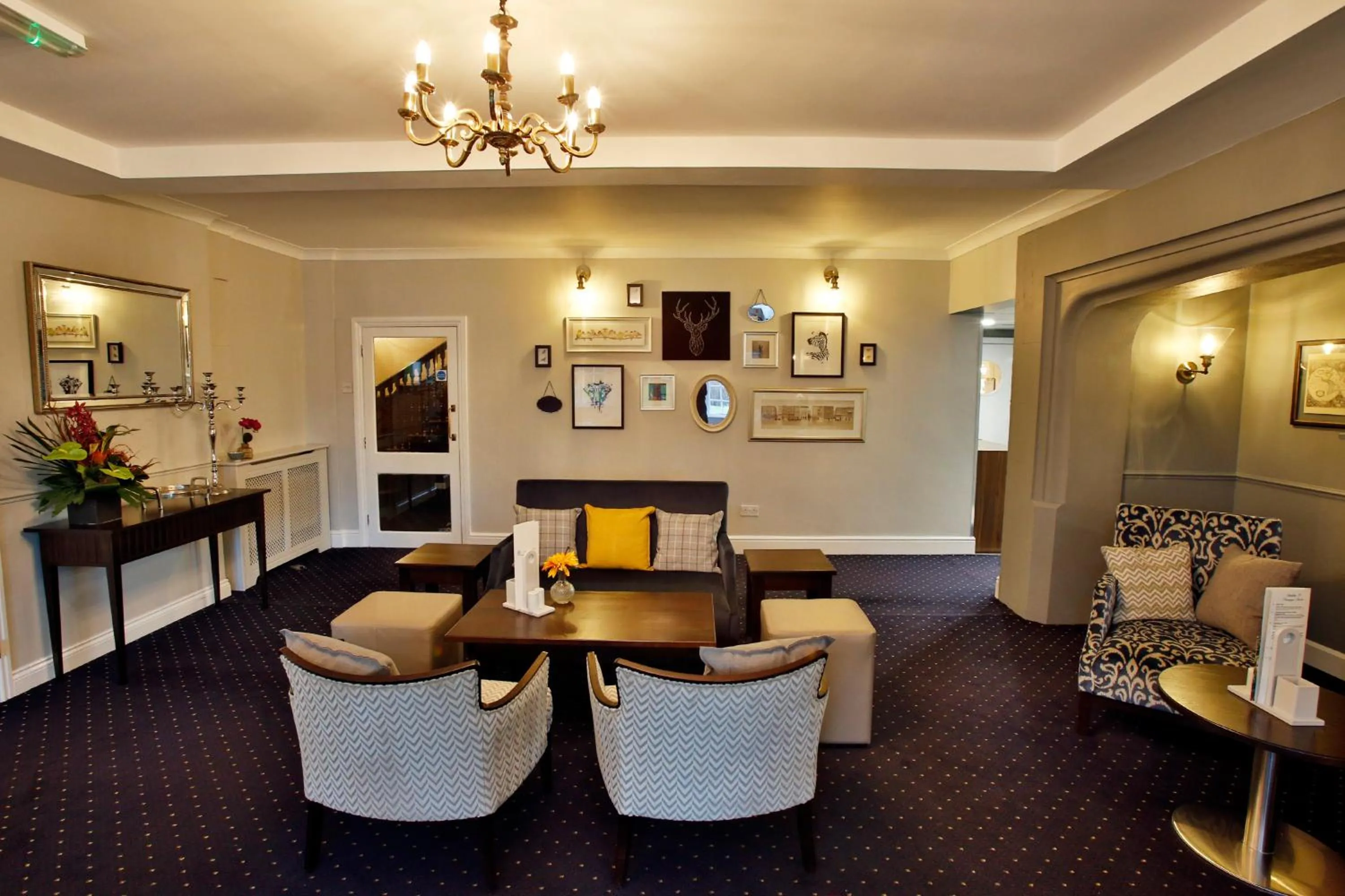 Lounge or bar in Quorn Grange Hotel