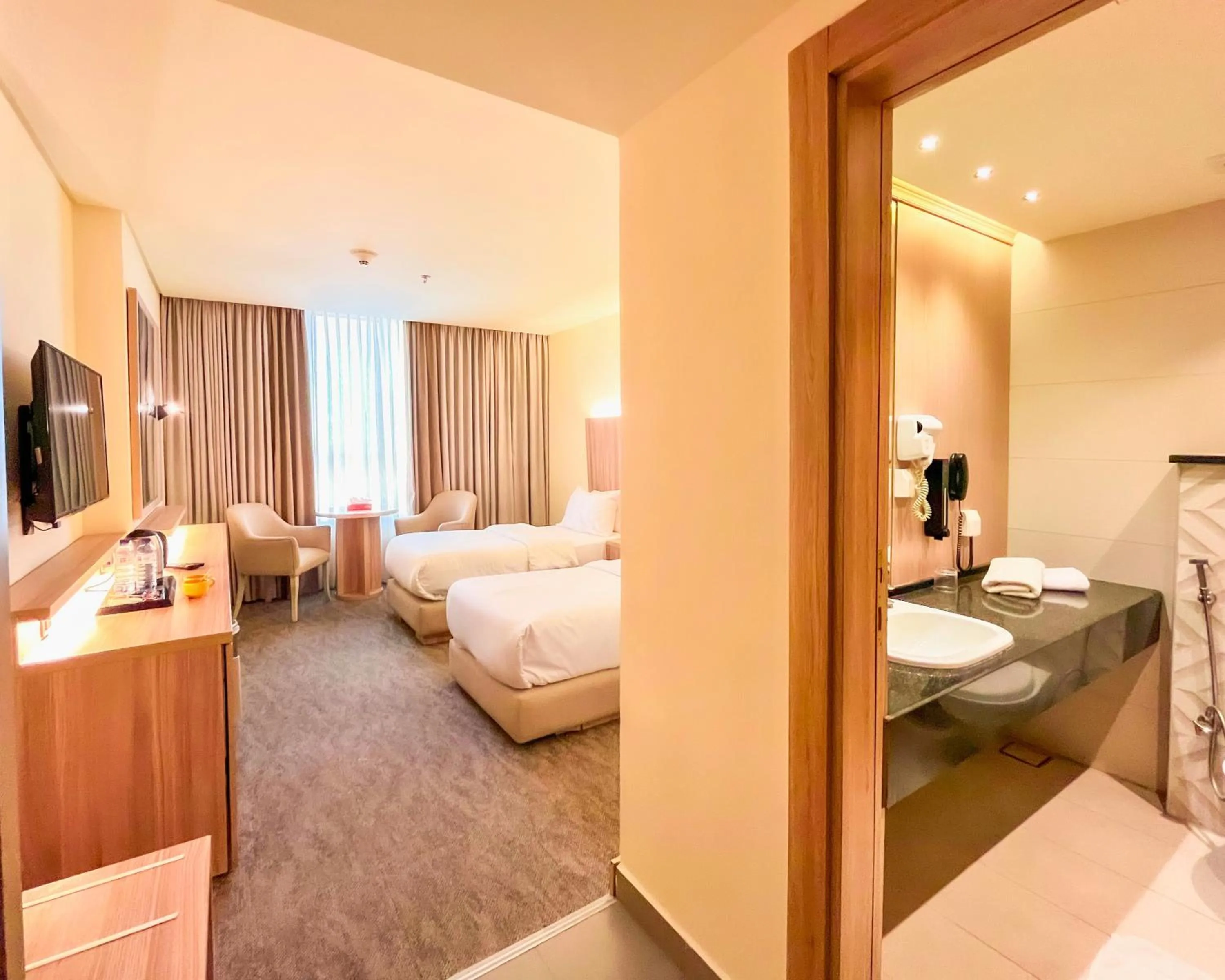 Bathroom, Bed in La Casa Hotel Amman by FHM