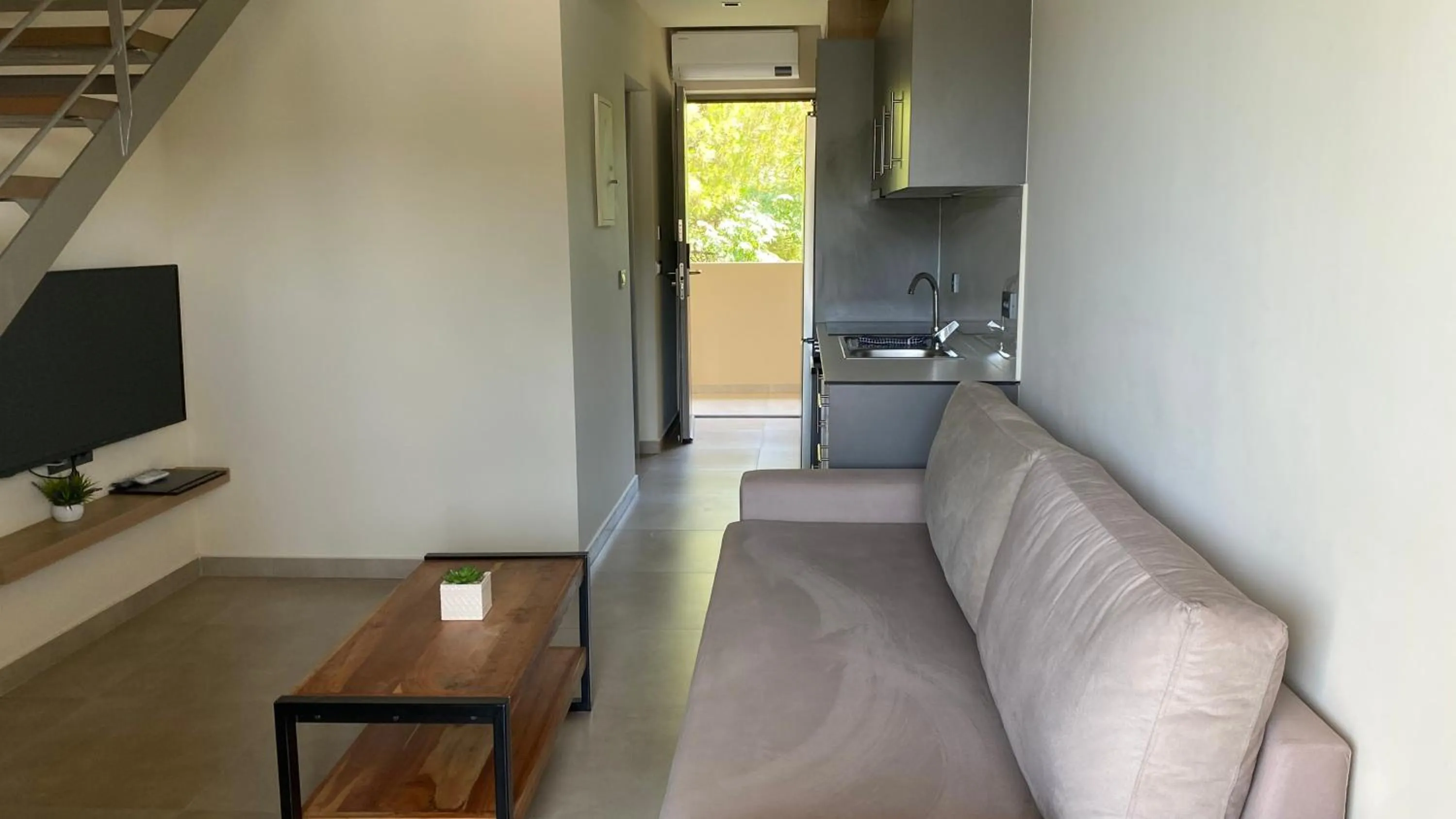 Mystique Luxury Suites & Maisonettes