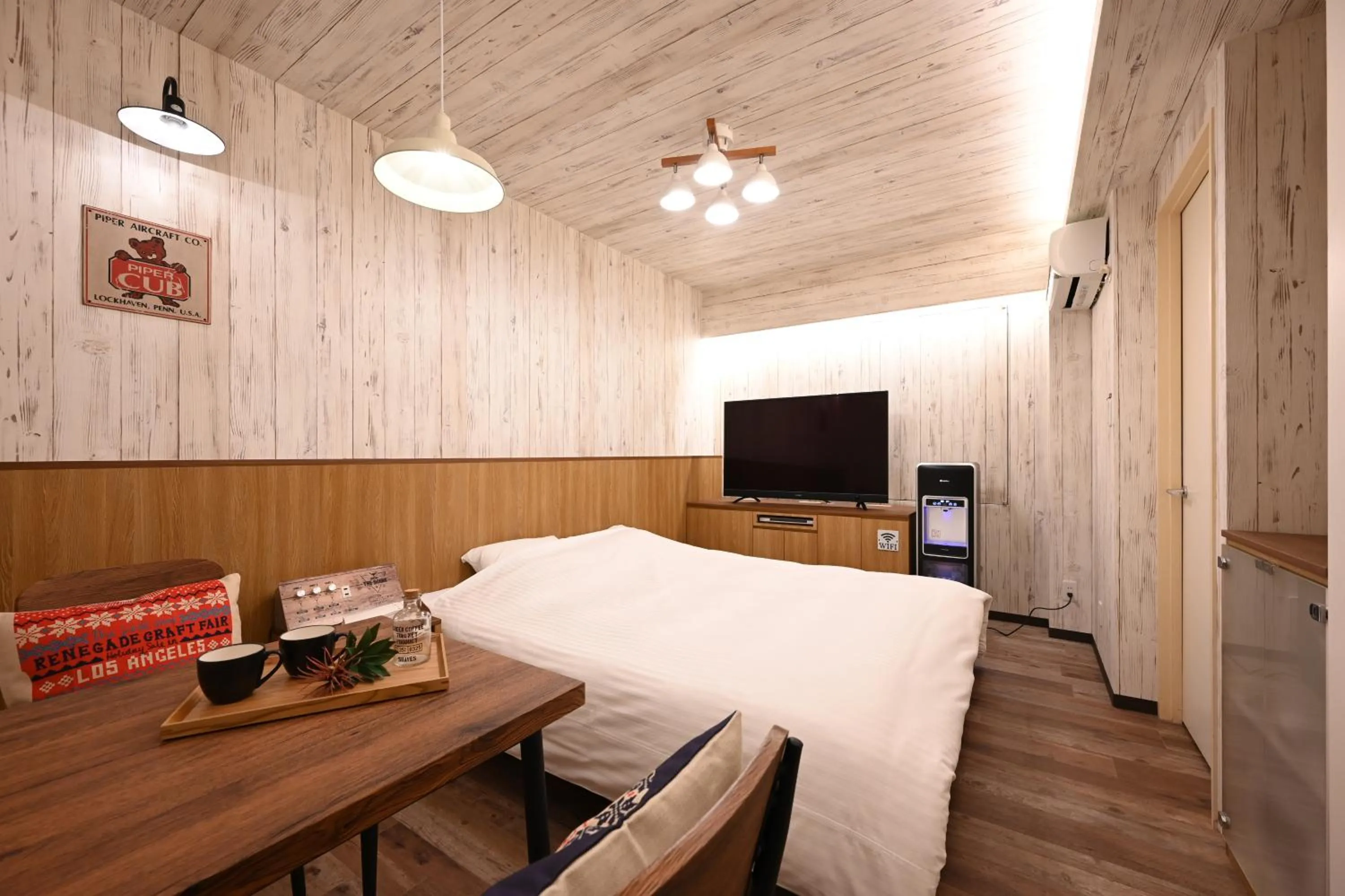 Bed in HOTEL The Scene