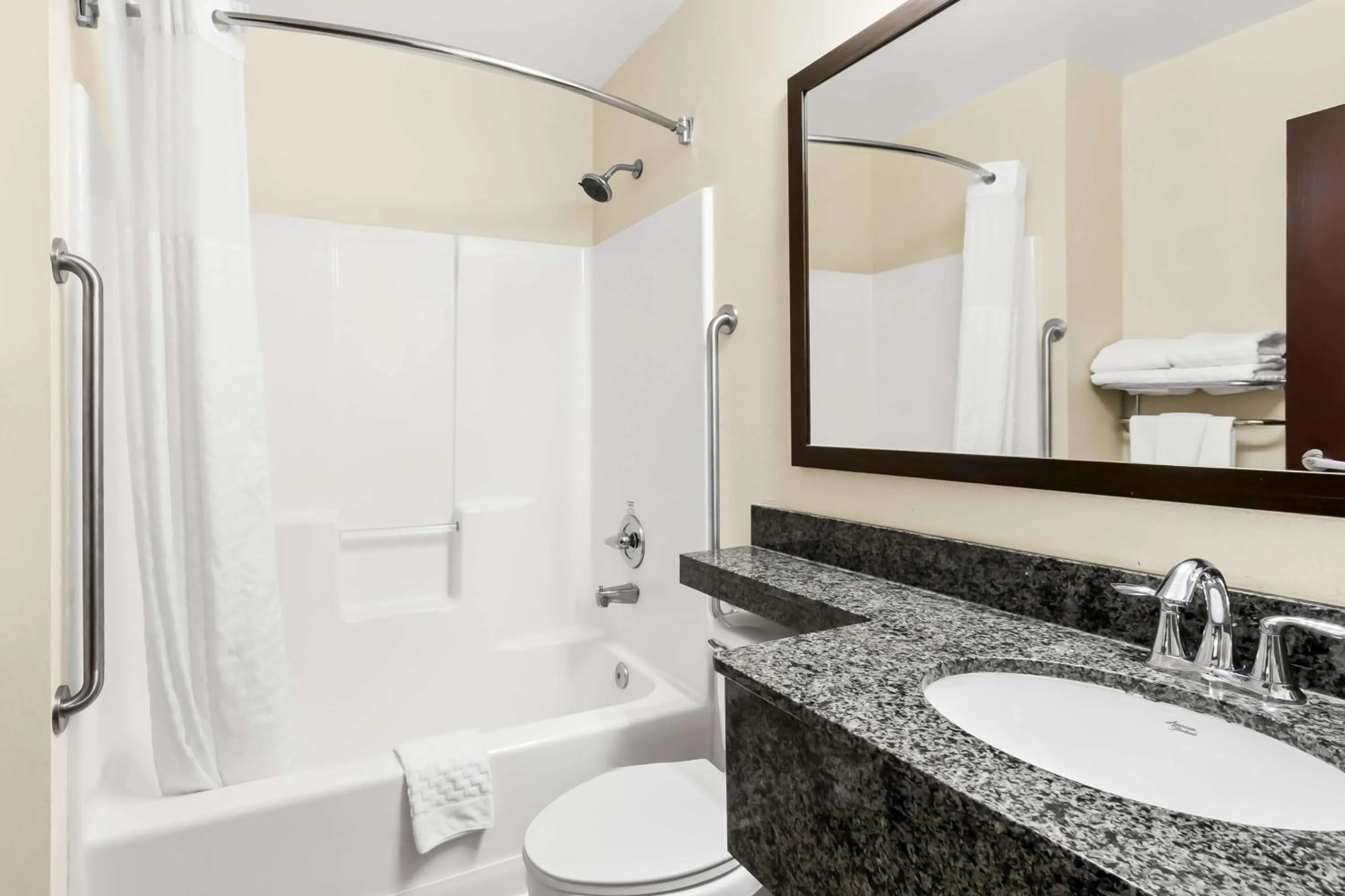 Bathroom in Best Western Patriots Point