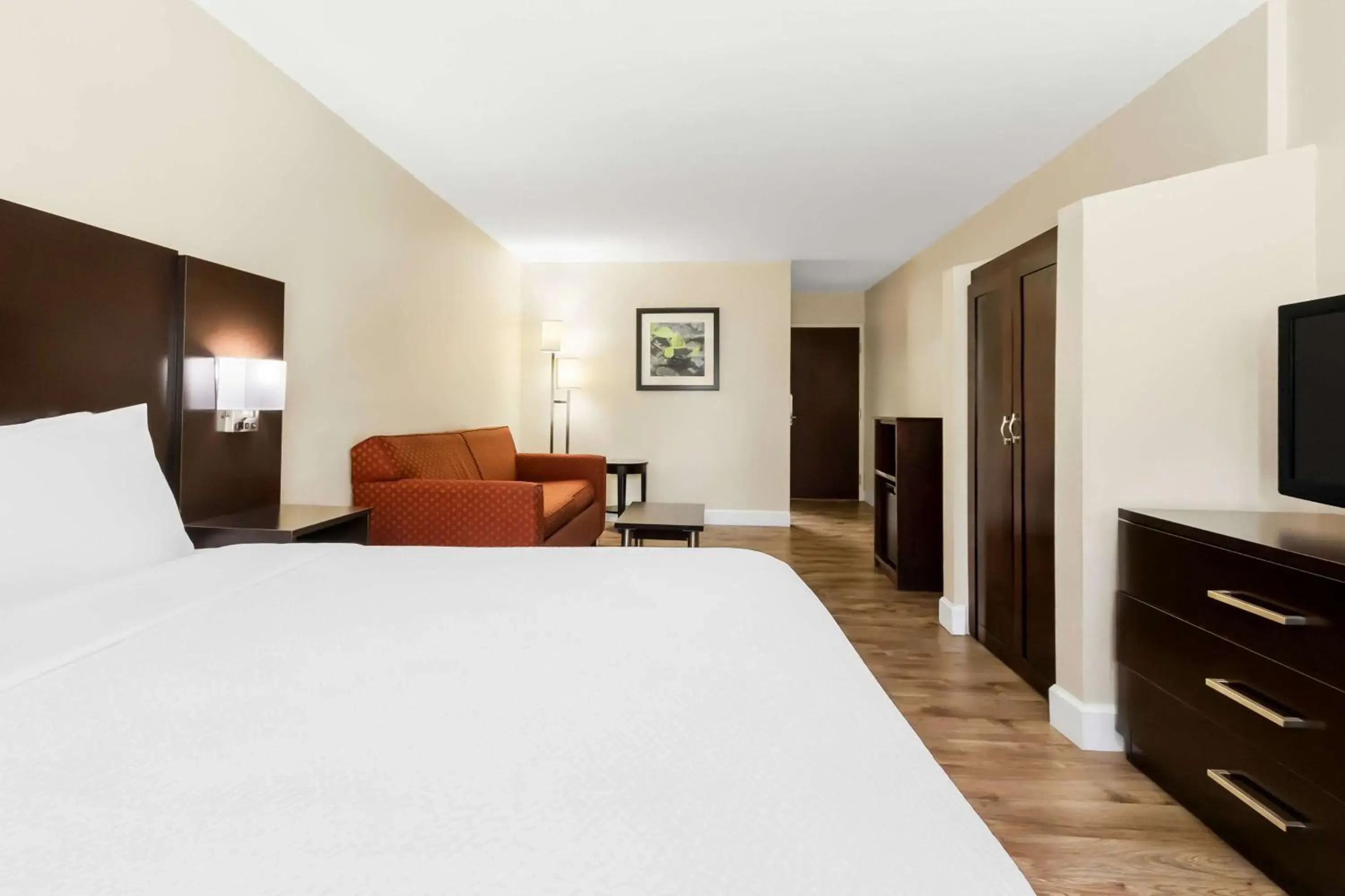 Bedroom, Bed in Best Western Patriots Point Bedroom, Bed in Best Western Patriots Point