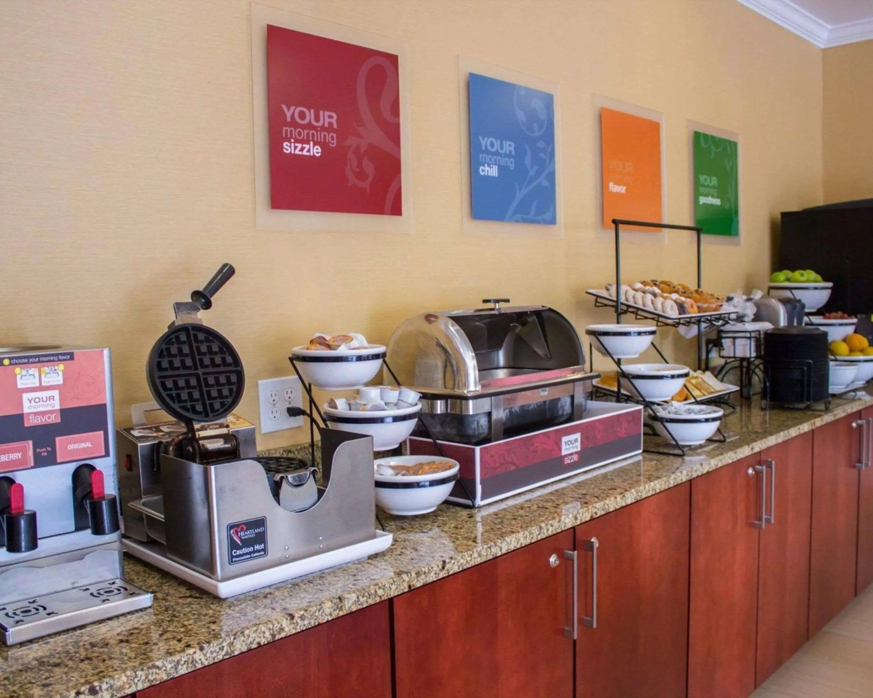 Breakfast in Comfort Inn & Suites Trussville I-59 Exit 141