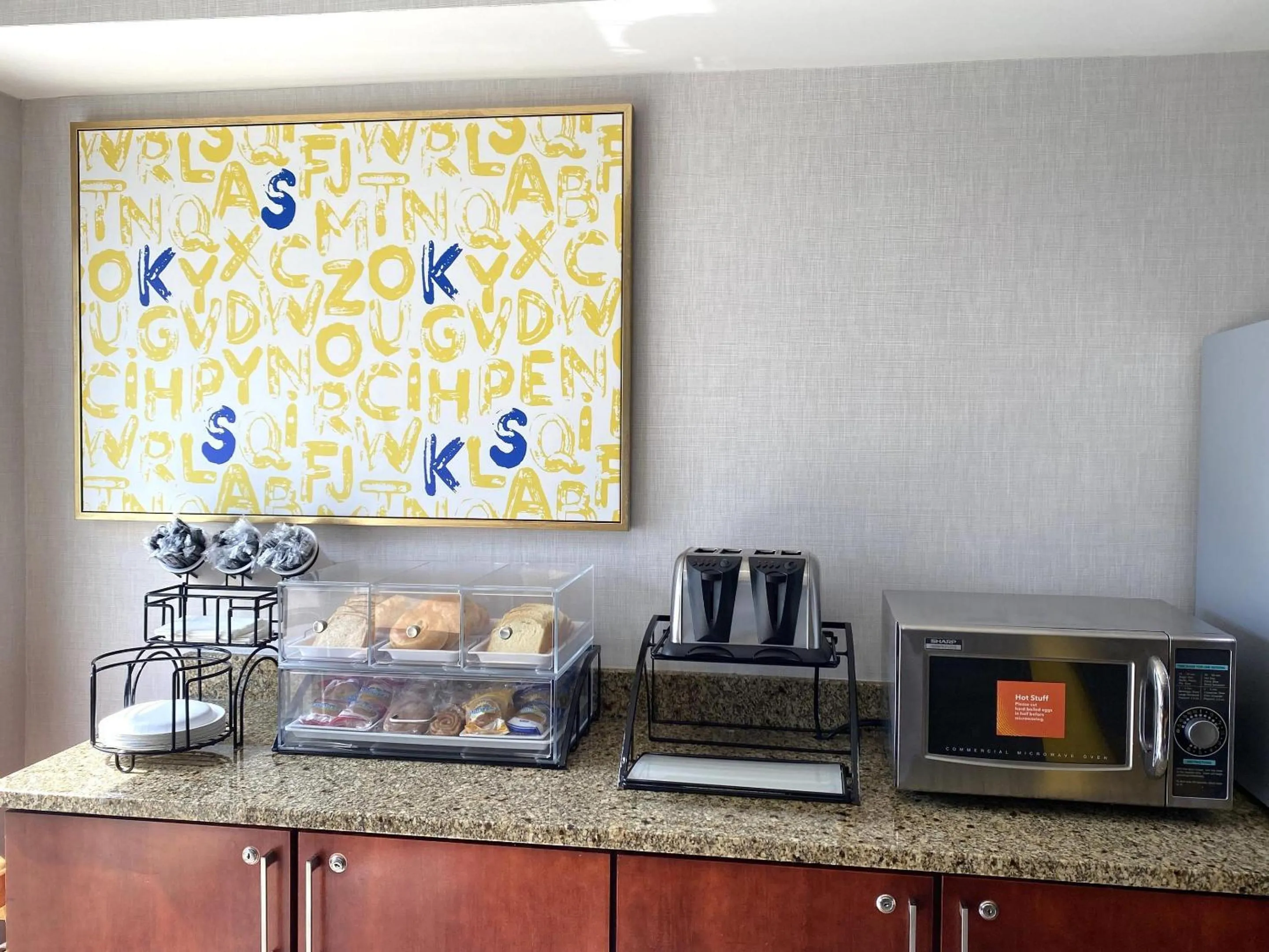 Breakfast in Comfort Inn & Suites Trussville I-59 Exit 141