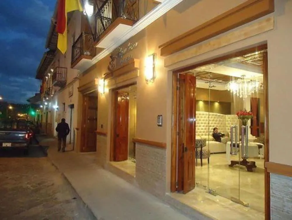 Facade/entrance in Alejandrina Hotel