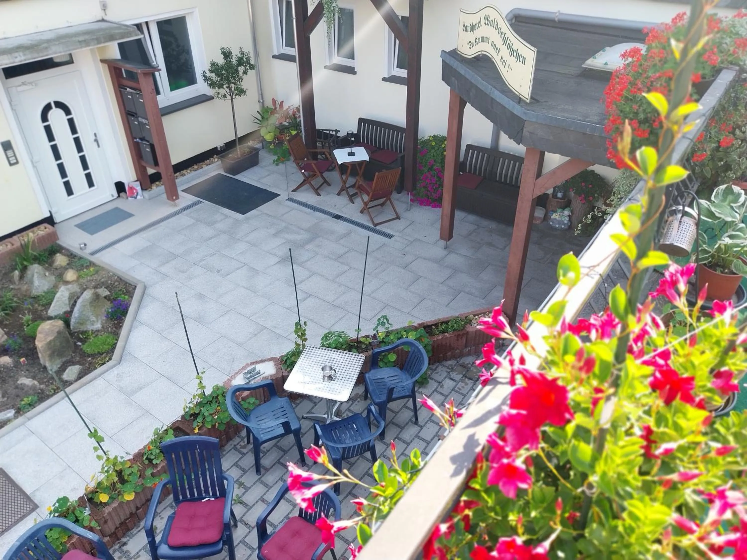 Property building in Landhotel Waldschlößchen mit Gaststube