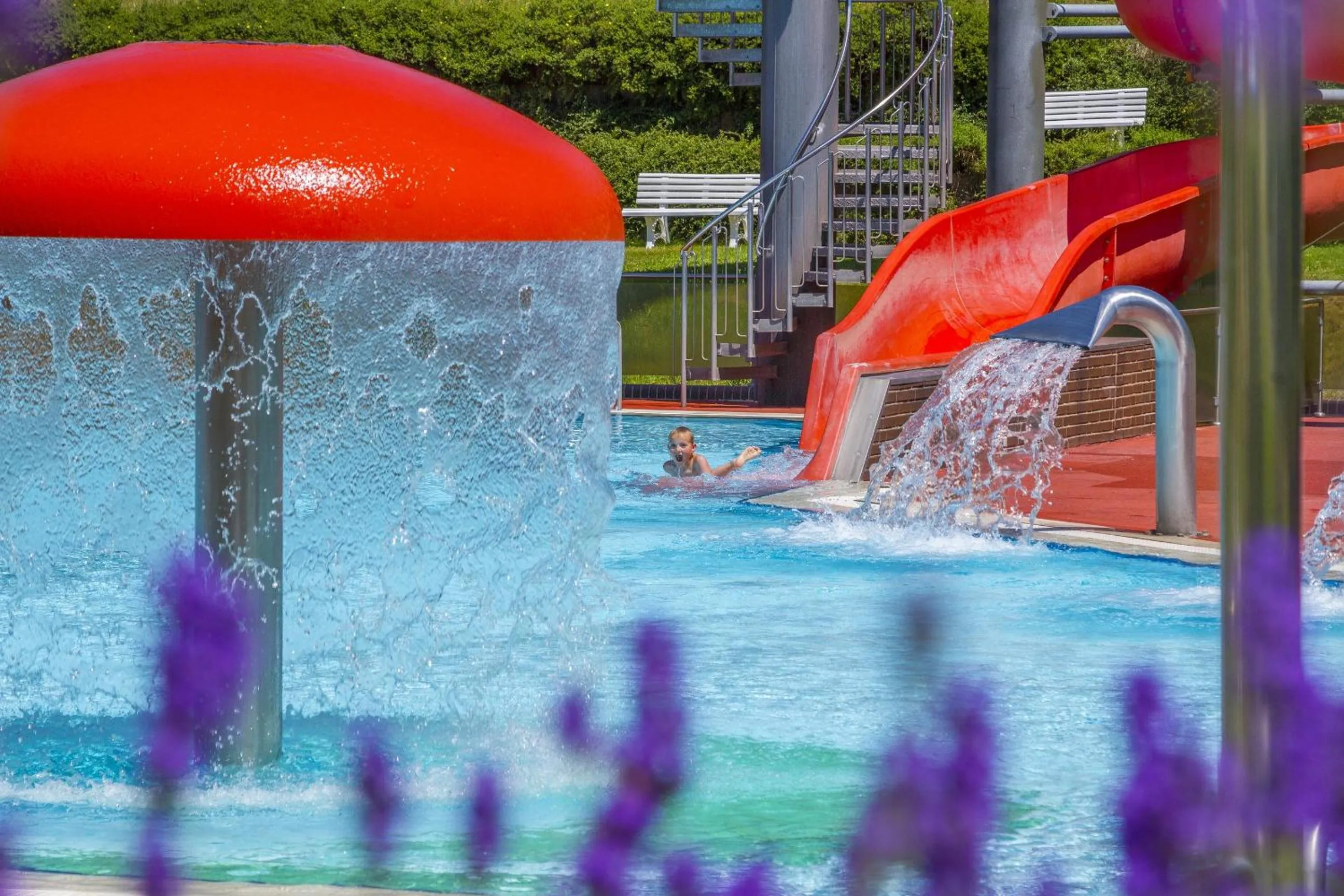 Public Bath in Landhotel Waldschlößchen mit Gaststube