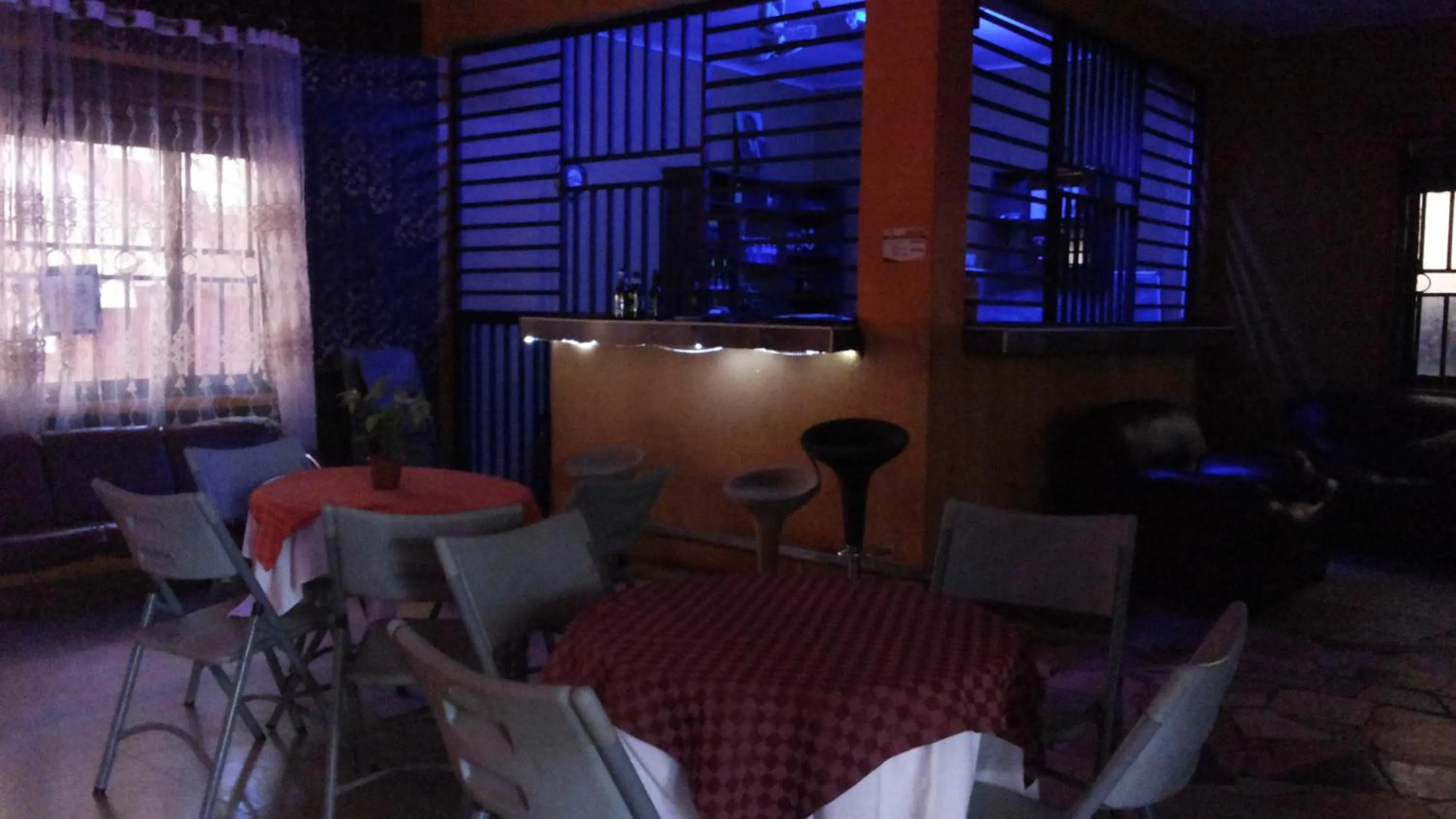 Lounge or bar in DaysInn Hotel