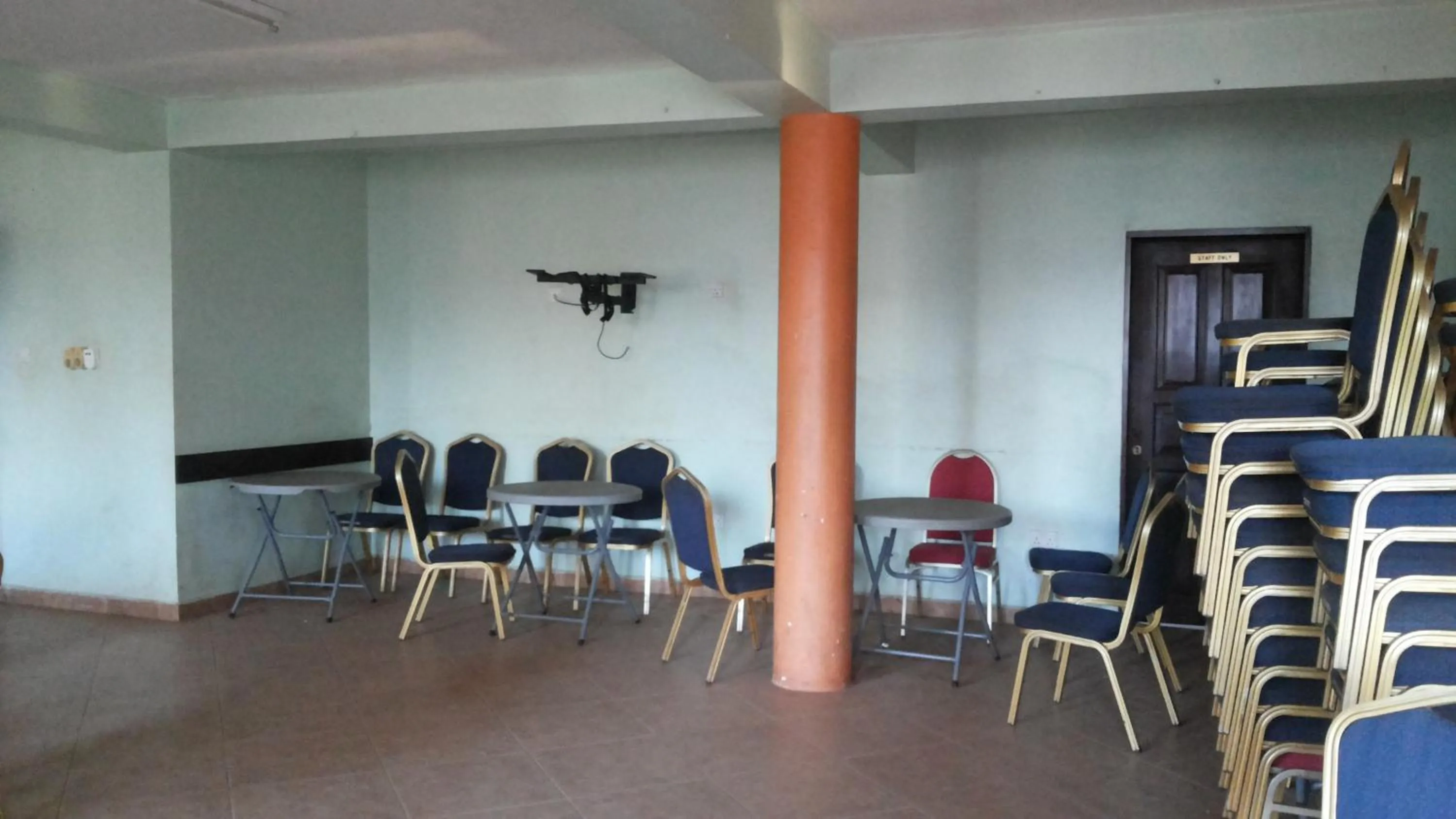 Meeting/conference room in DaysInn Hotel