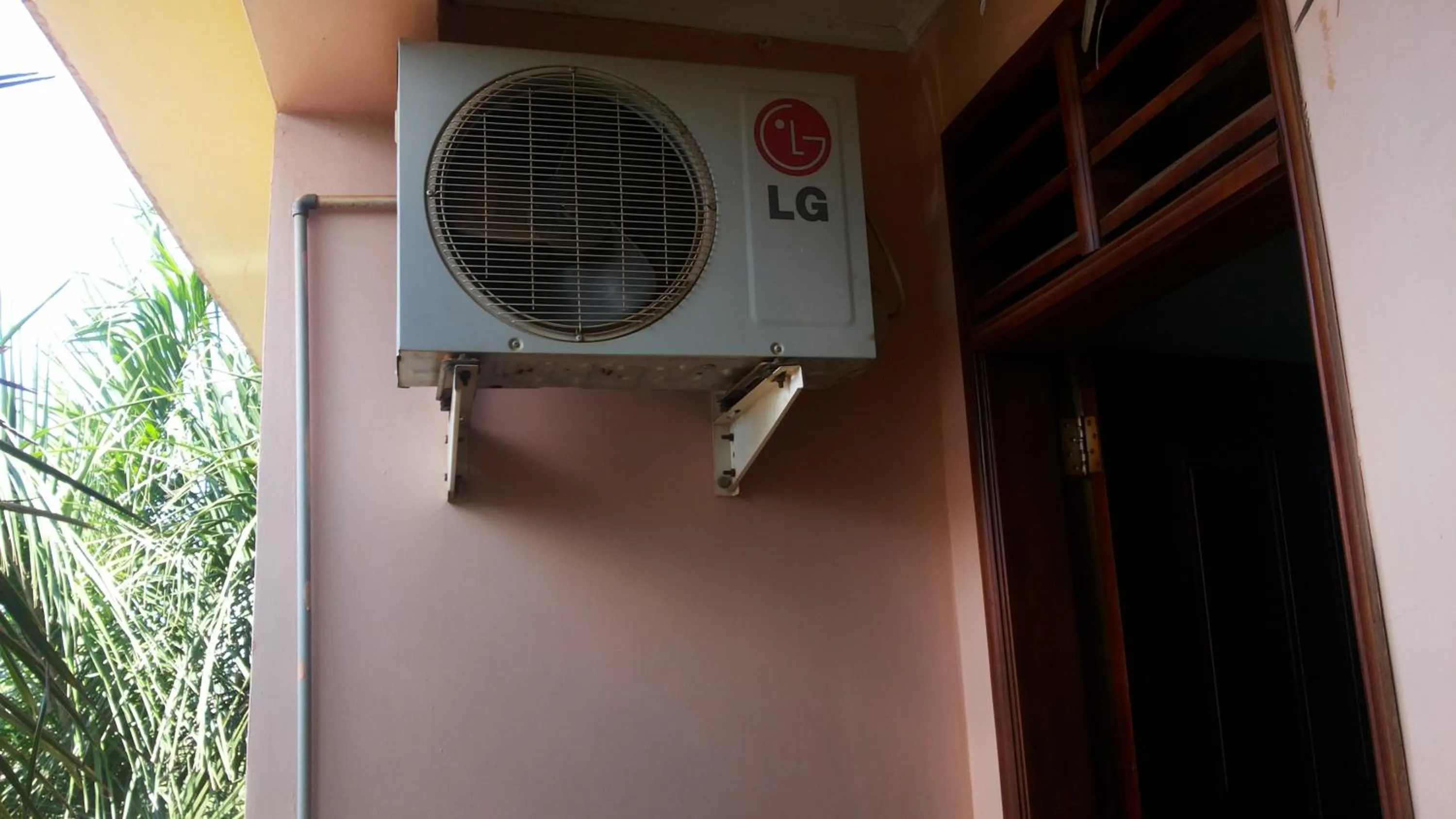 Balcony/Terrace in DaysInn Hotel