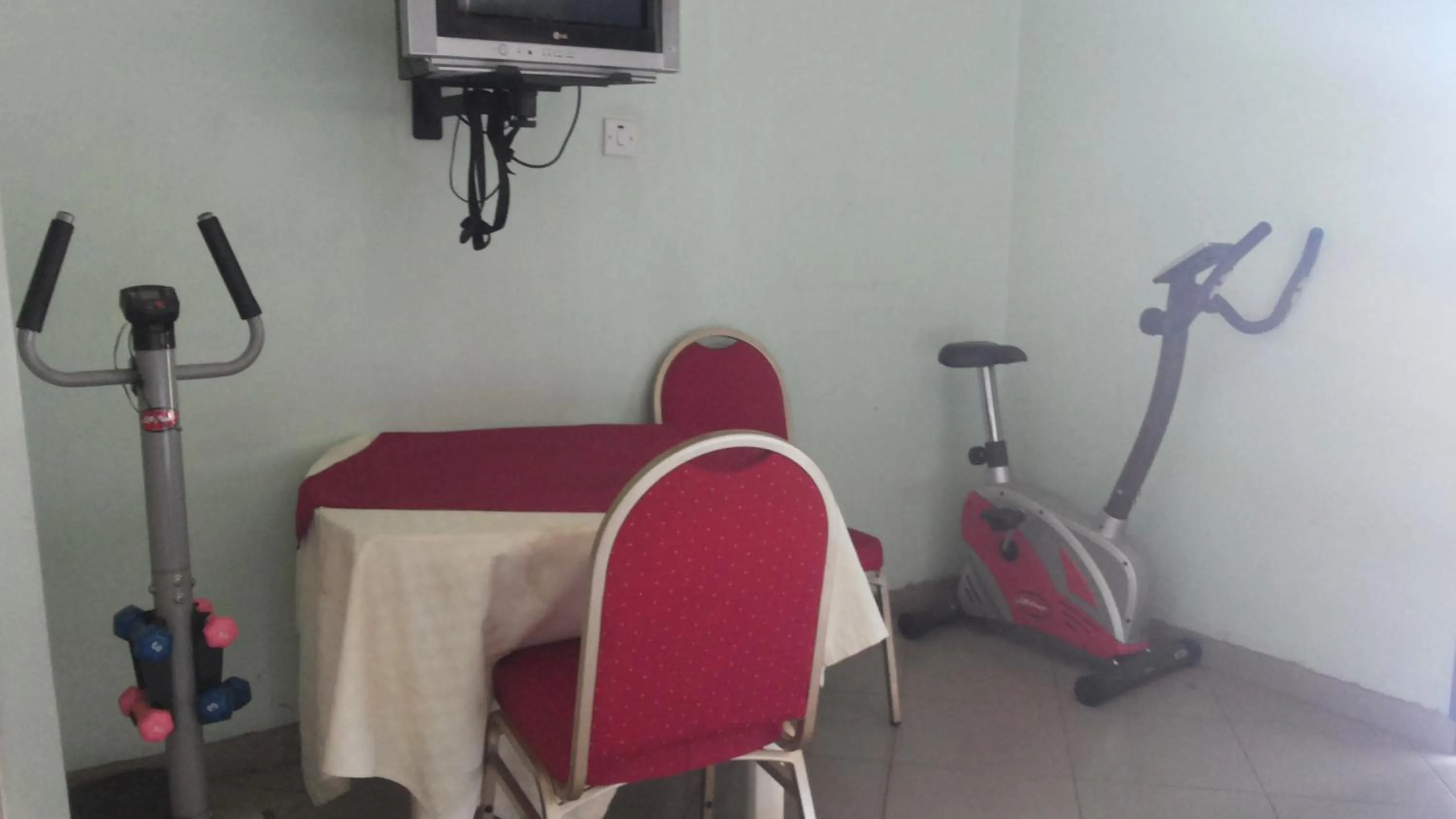 Living room in DaysInn Hotel