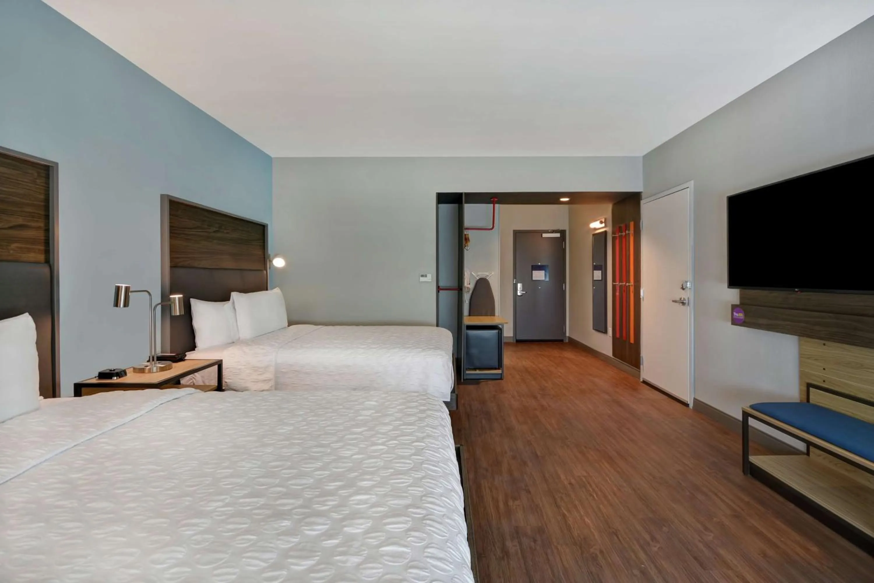 Bedroom, Bed in Tru By Hilton Fort Worth Fossil Creek