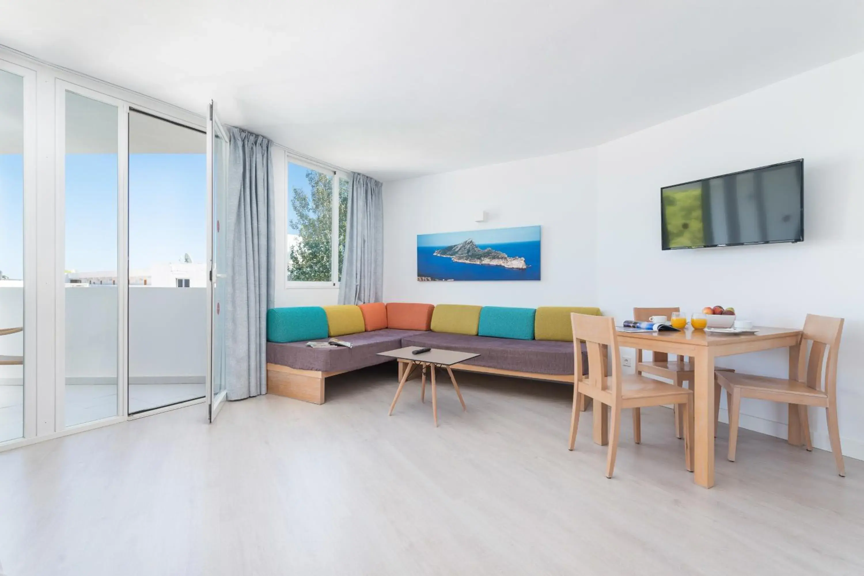 Living room in Aparthotel Ses Fotges Living room in Aparthotel Ses Fotges