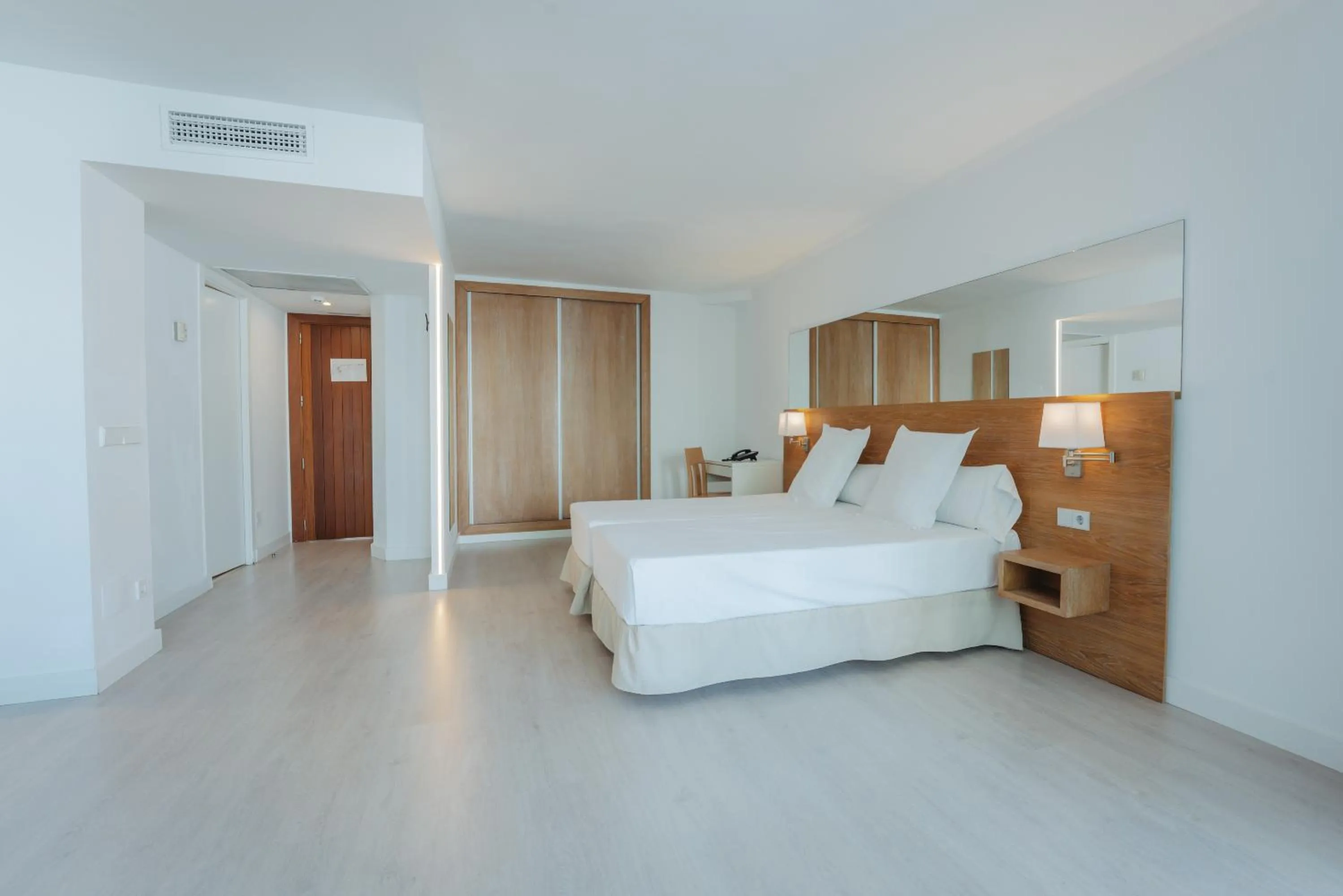 Bedroom, Bed in Aparthotel Ses Fotges