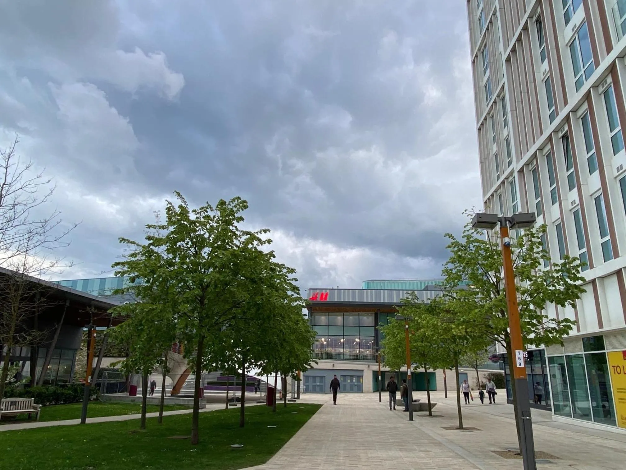 Berks Luxury Serviced Apartments , free parking, free Gym and free wifi