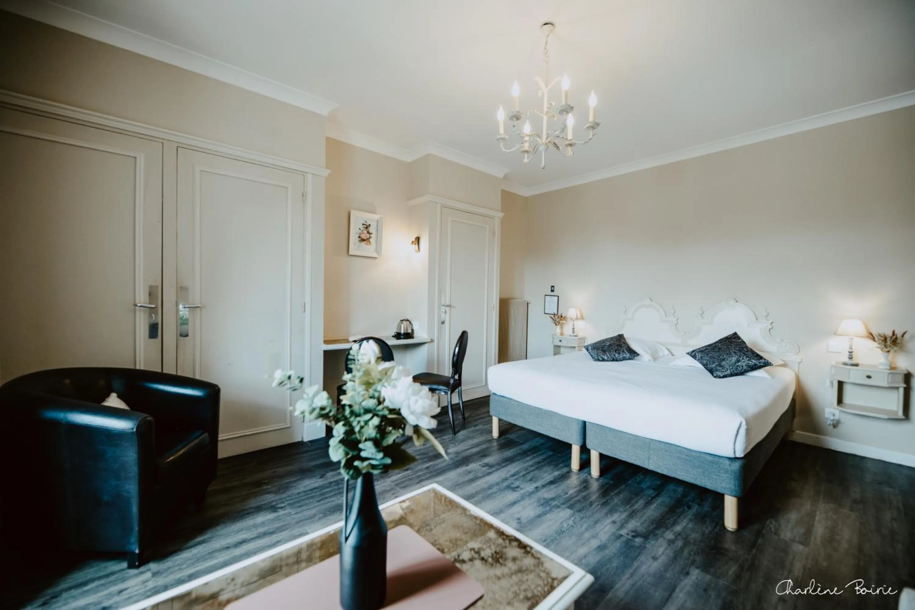 Bed in Grand Hotel Des Bains & Villas des Bains