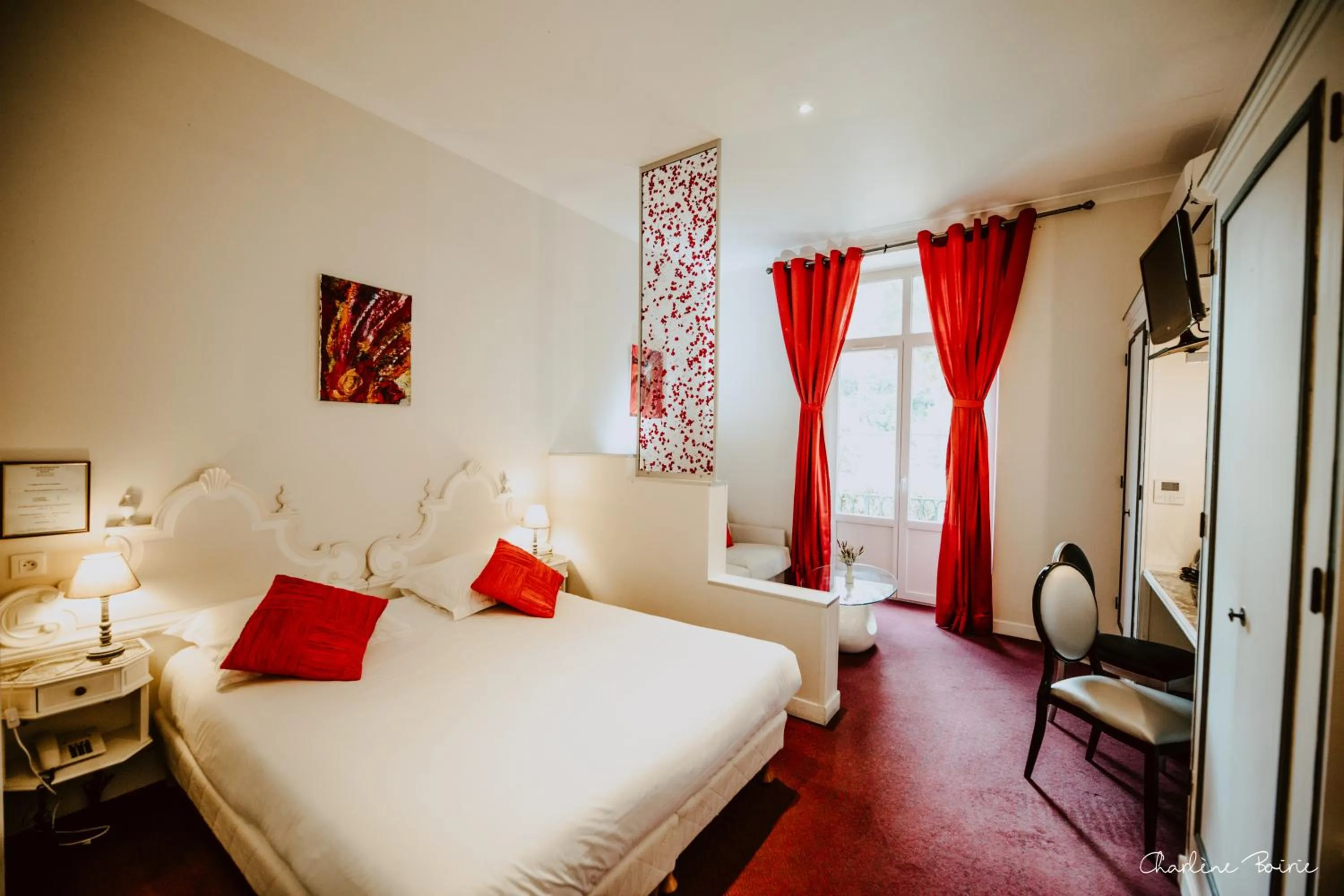 Bed in Grand Hotel Des Bains & Villas des Bains