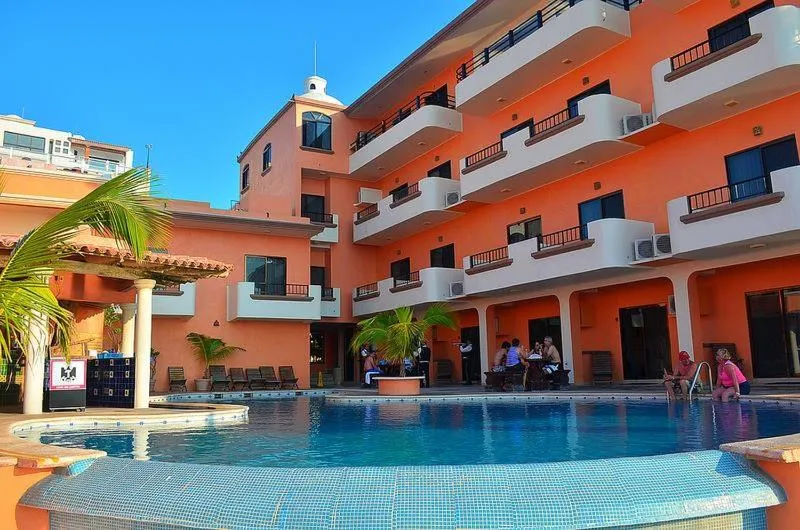 Property building in Hotel La Alondra