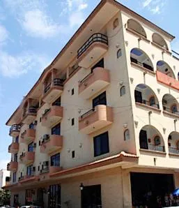 Property building in Hotel La Alondra