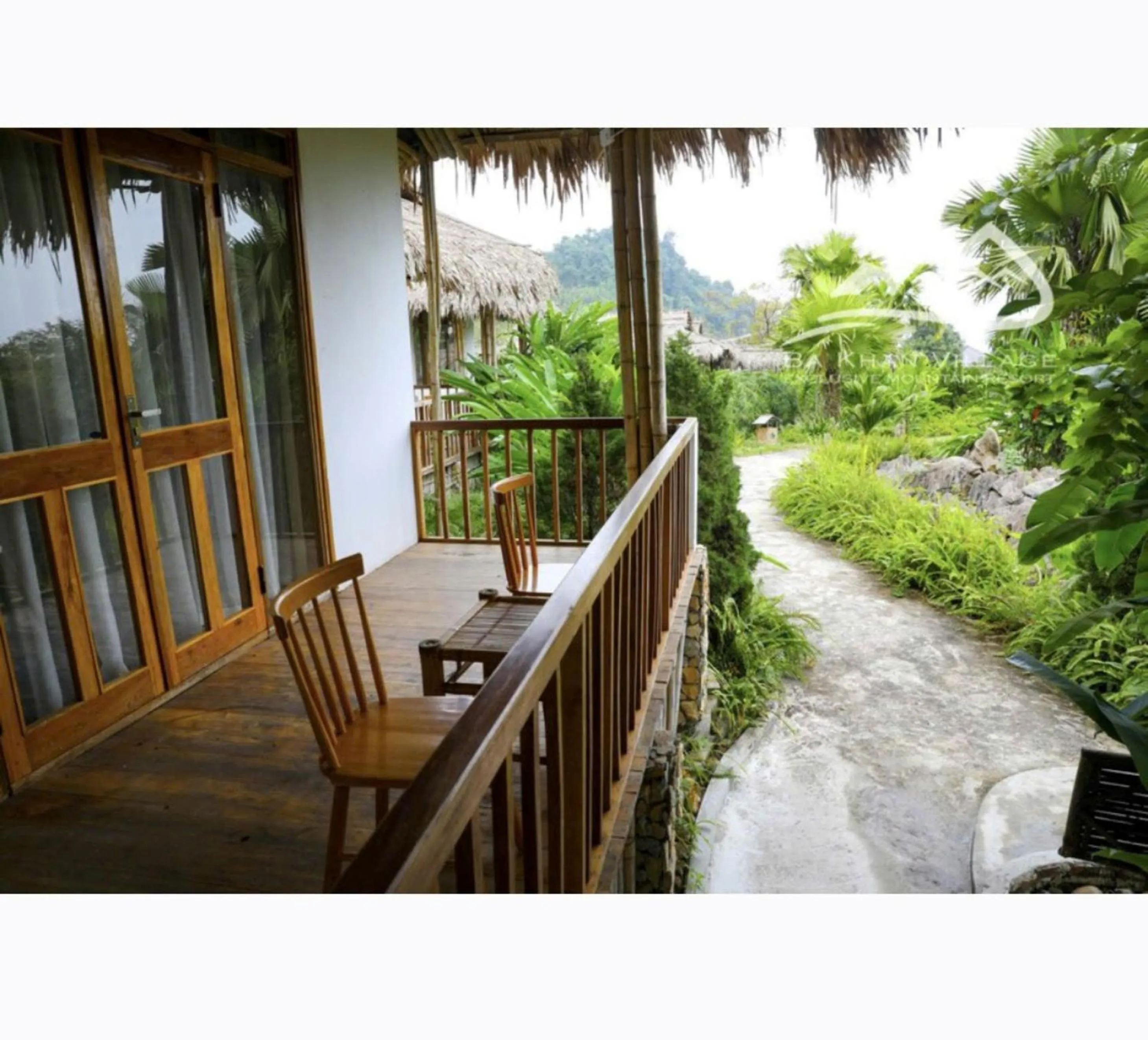 Dining area in Bakhan Village Resort