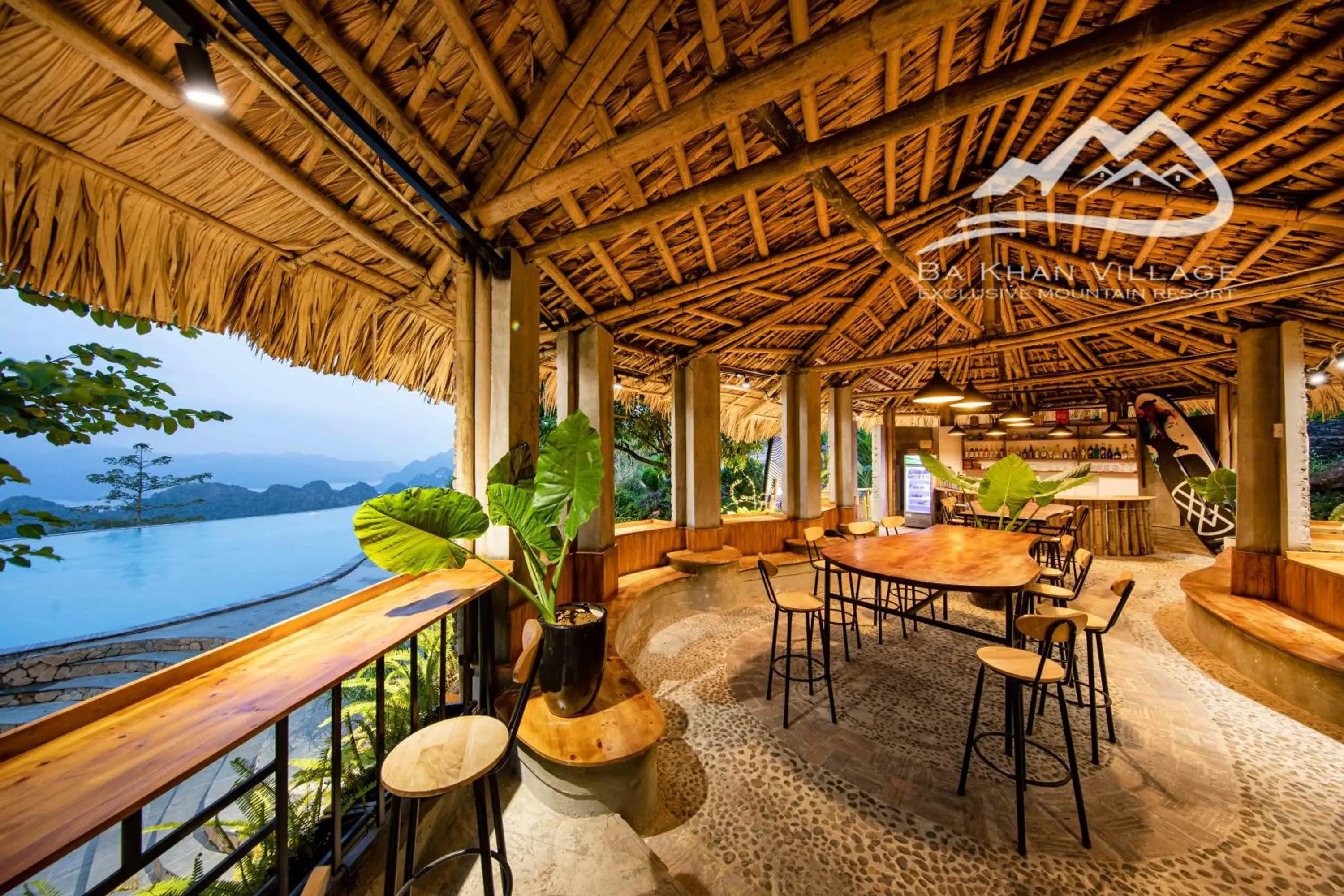 Lounge or bar in Bakhan Village Resort Lounge or bar in Bakhan Village Resort