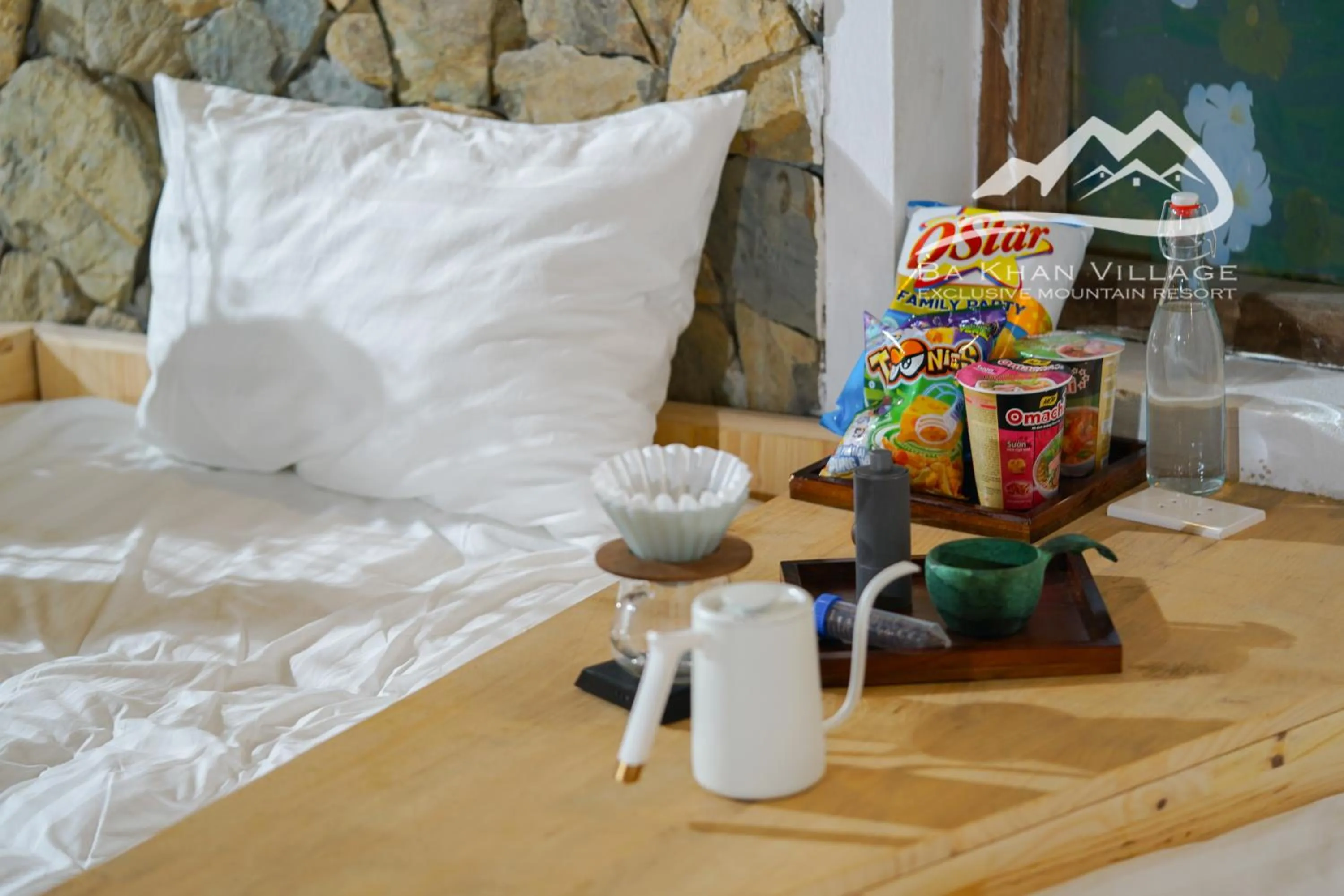 Food and drinks, Bed in Bakhan Village Resort