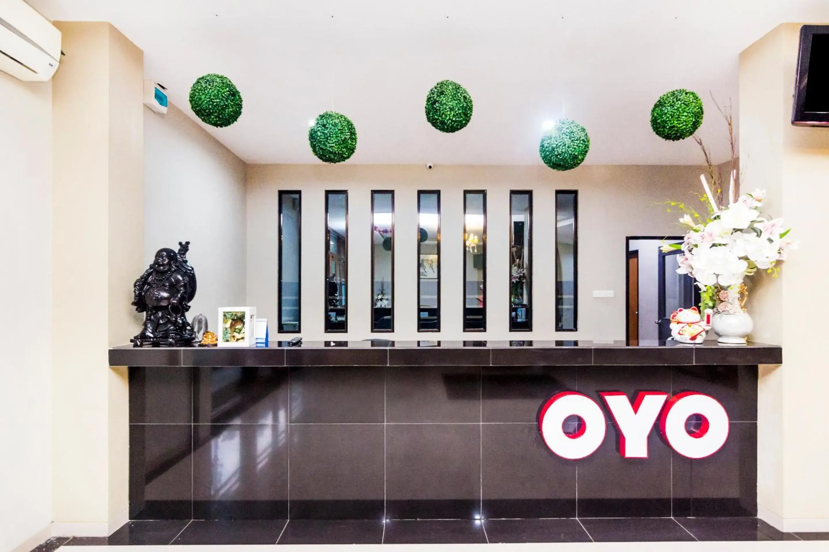 Lobby or reception in Capital O 1867 Kara Guest House Lobby or reception in Capital O 1867 Kara Guest House