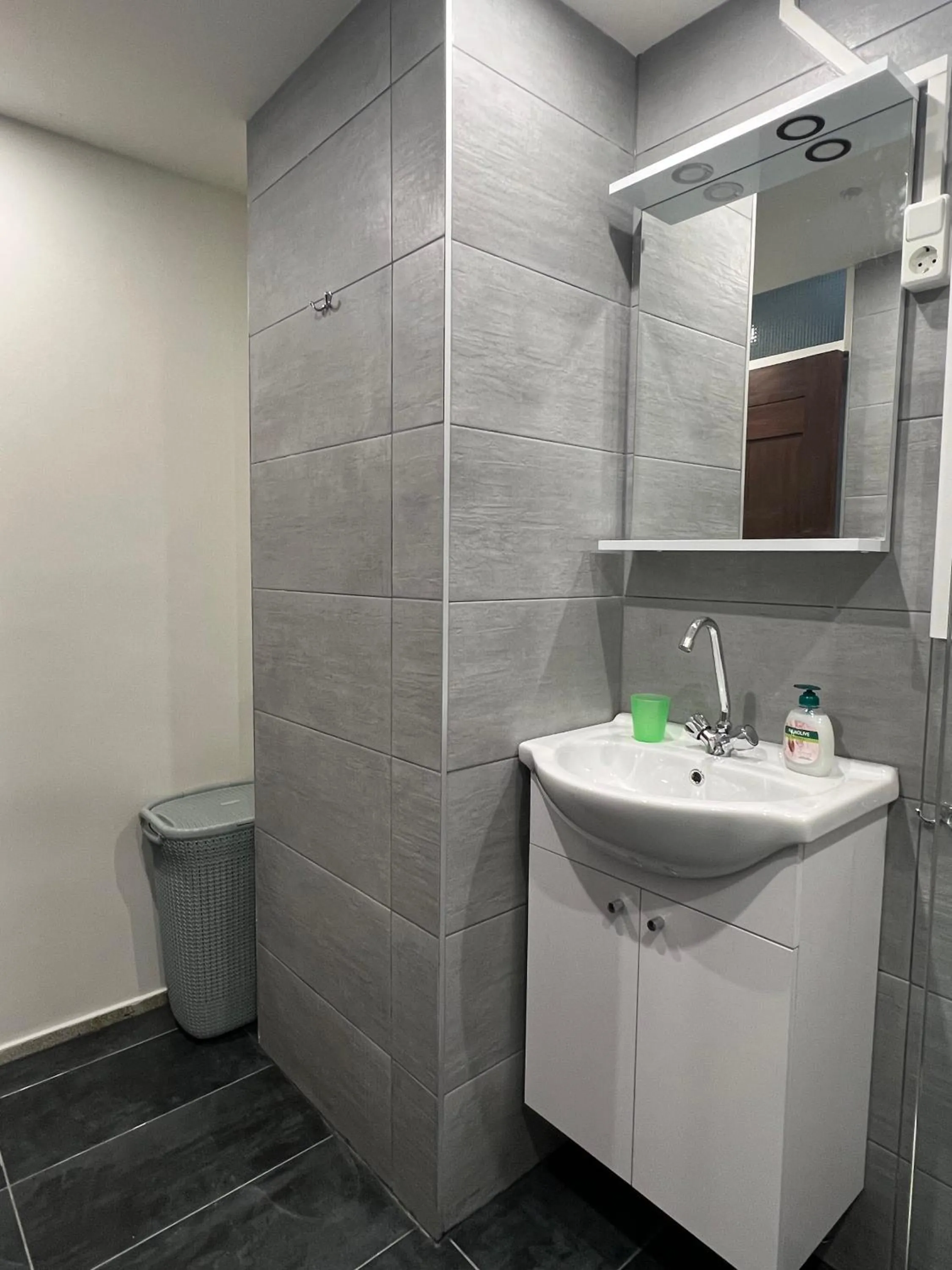 Bathroom in Bed & Ontbijt Haddock