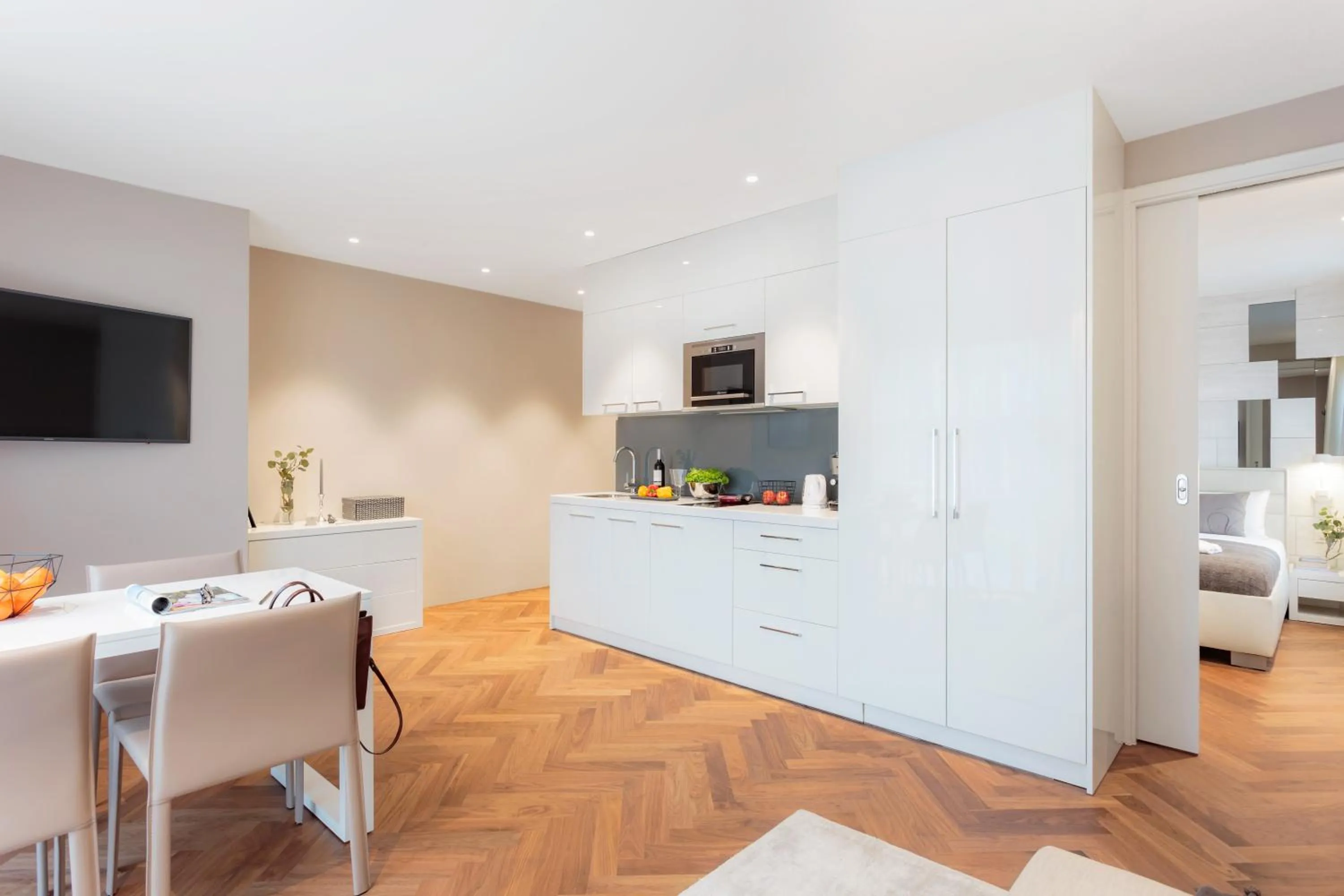 Kitchen or kitchenette in VISIONAPARTMENTS Bellariastrasse - contactless check-in