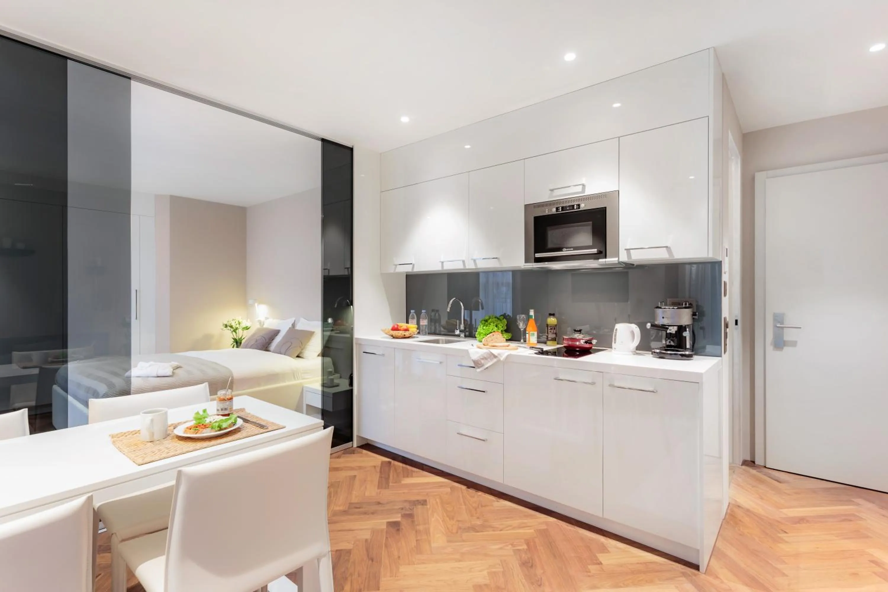 Kitchen or kitchenette in VISIONAPARTMENTS Bellariastrasse - contactless check-in
