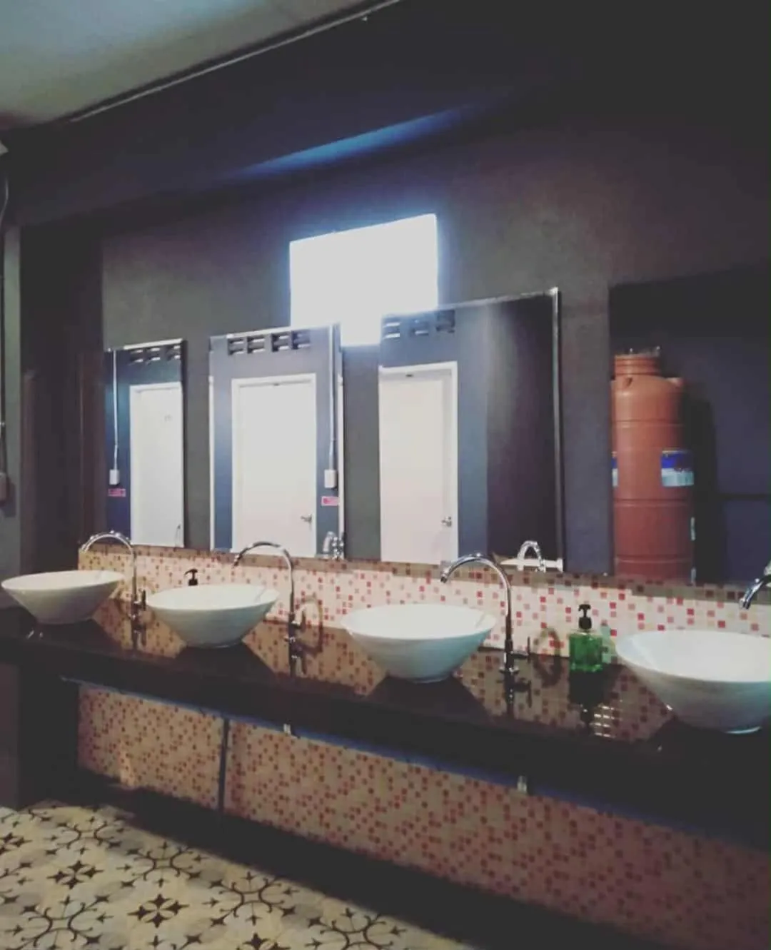 Bathroom in BedCabin