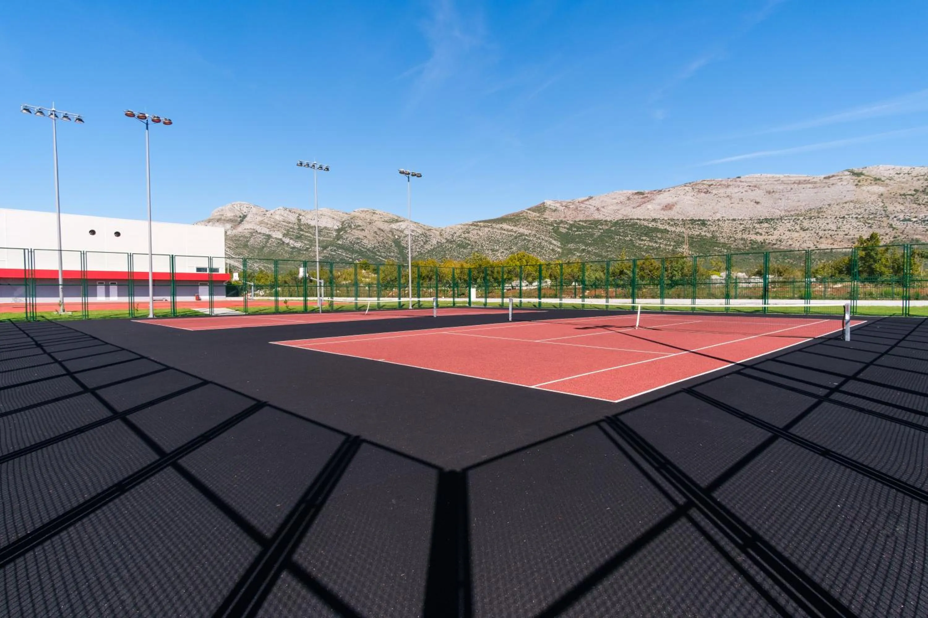 Tennis court in Grad Sunca Resort
