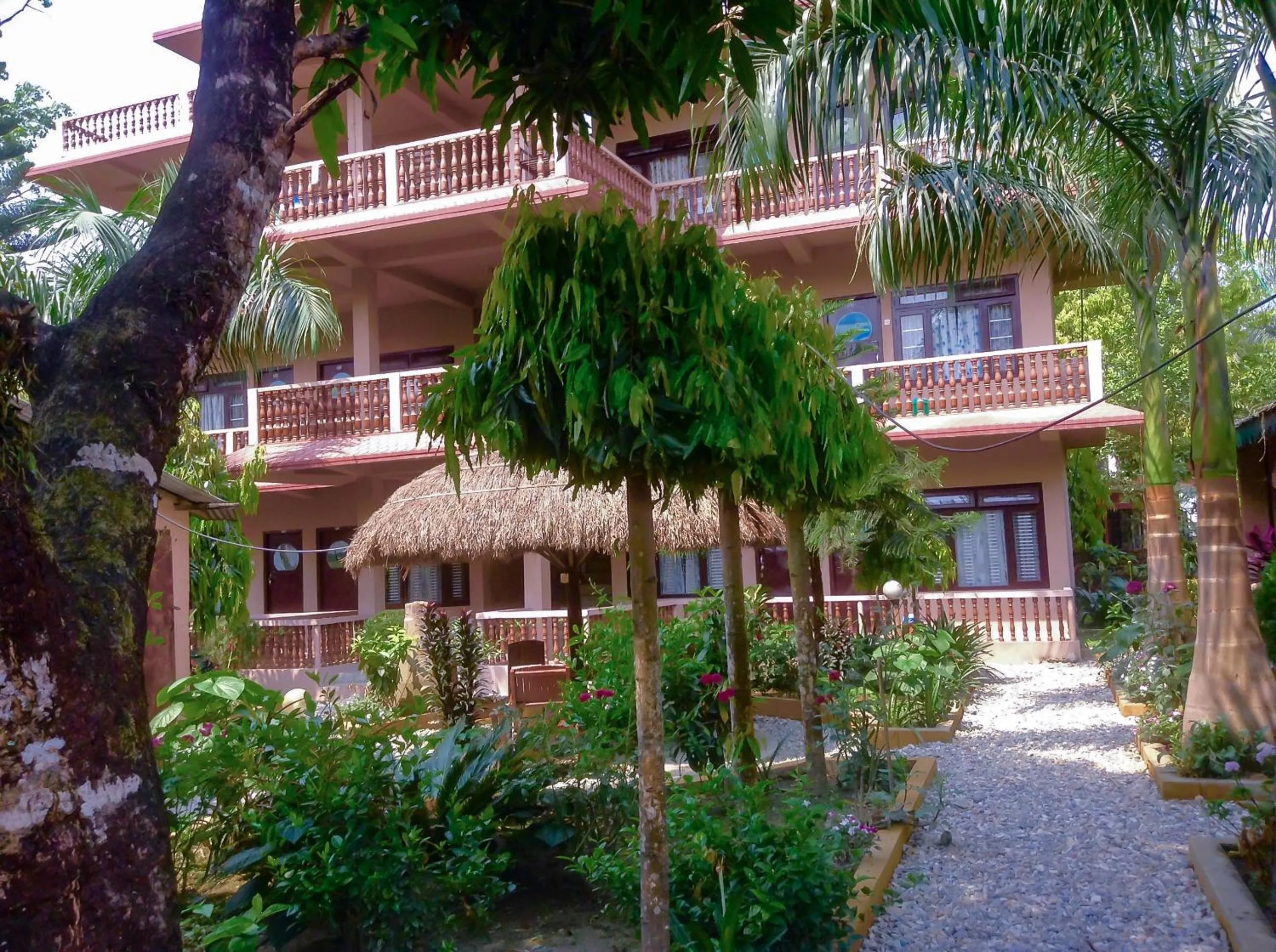 Property building in Eden jungle resort